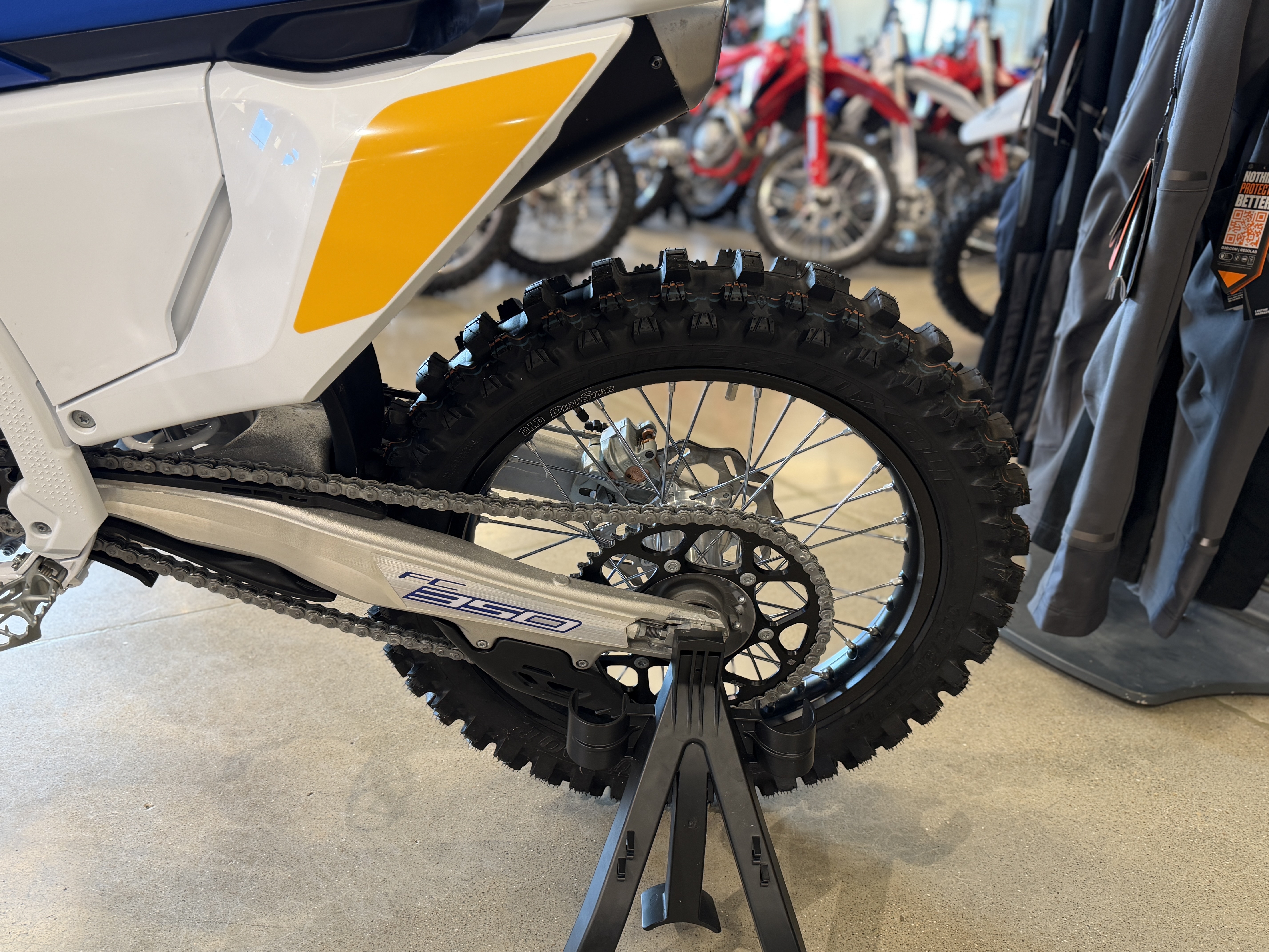 2025 Husqvarna FC 350 Heritage in Chattanooga, Tennessee - Photo 6