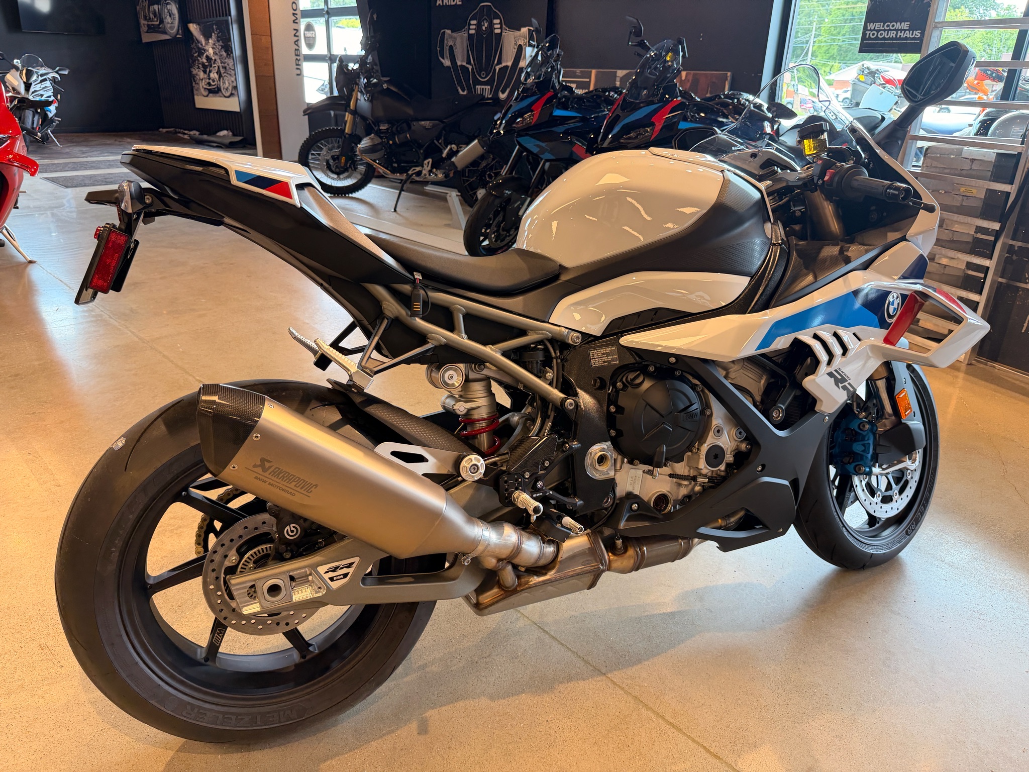 2026 BMW S 1000 RR 6