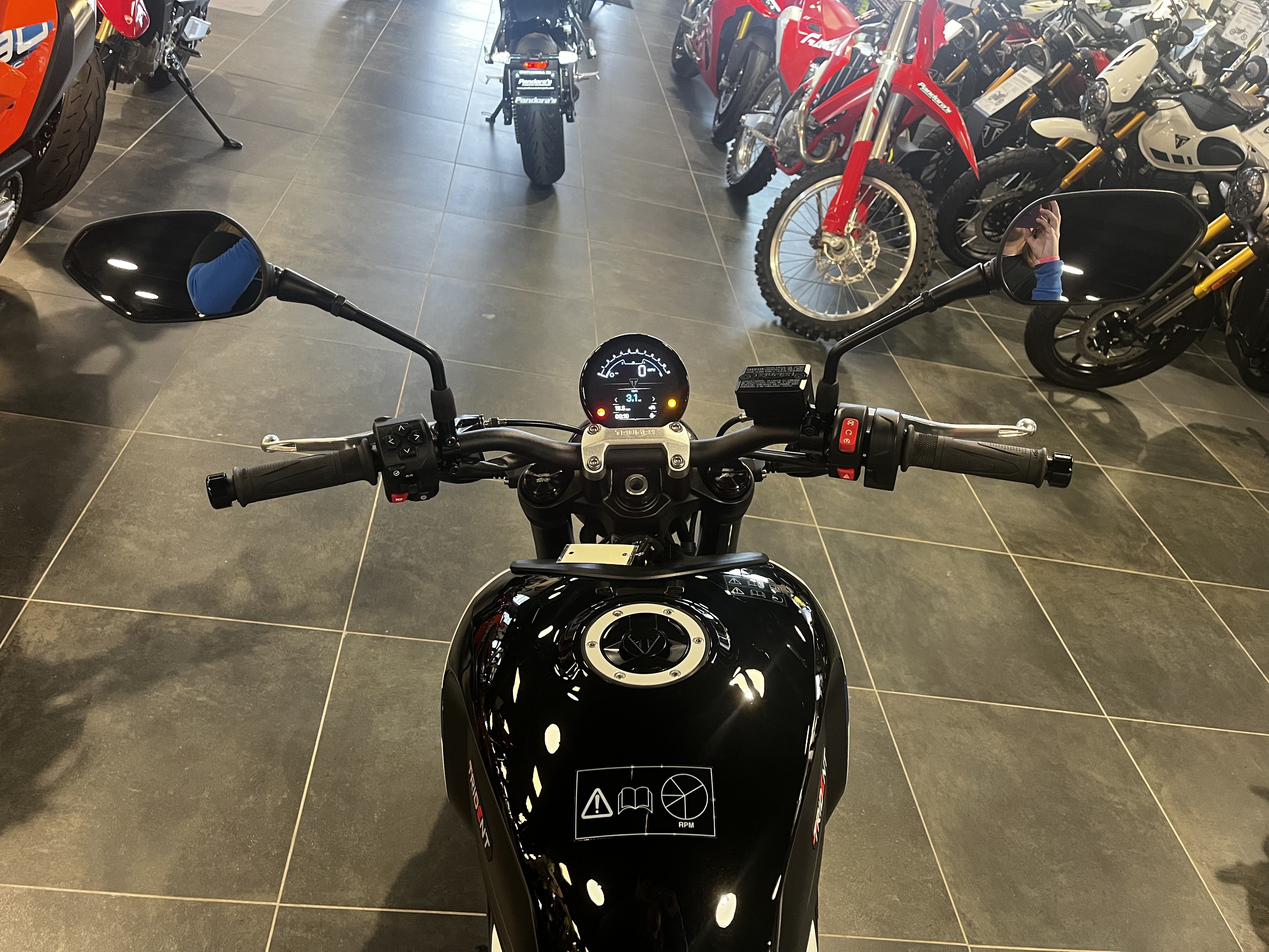 2025 Triumph Trident 660 in Chattanooga, Tennessee - Photo 3