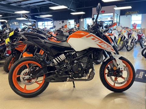 2024 KTM 250 Duke in Chattanooga, Tennessee - Photo 1