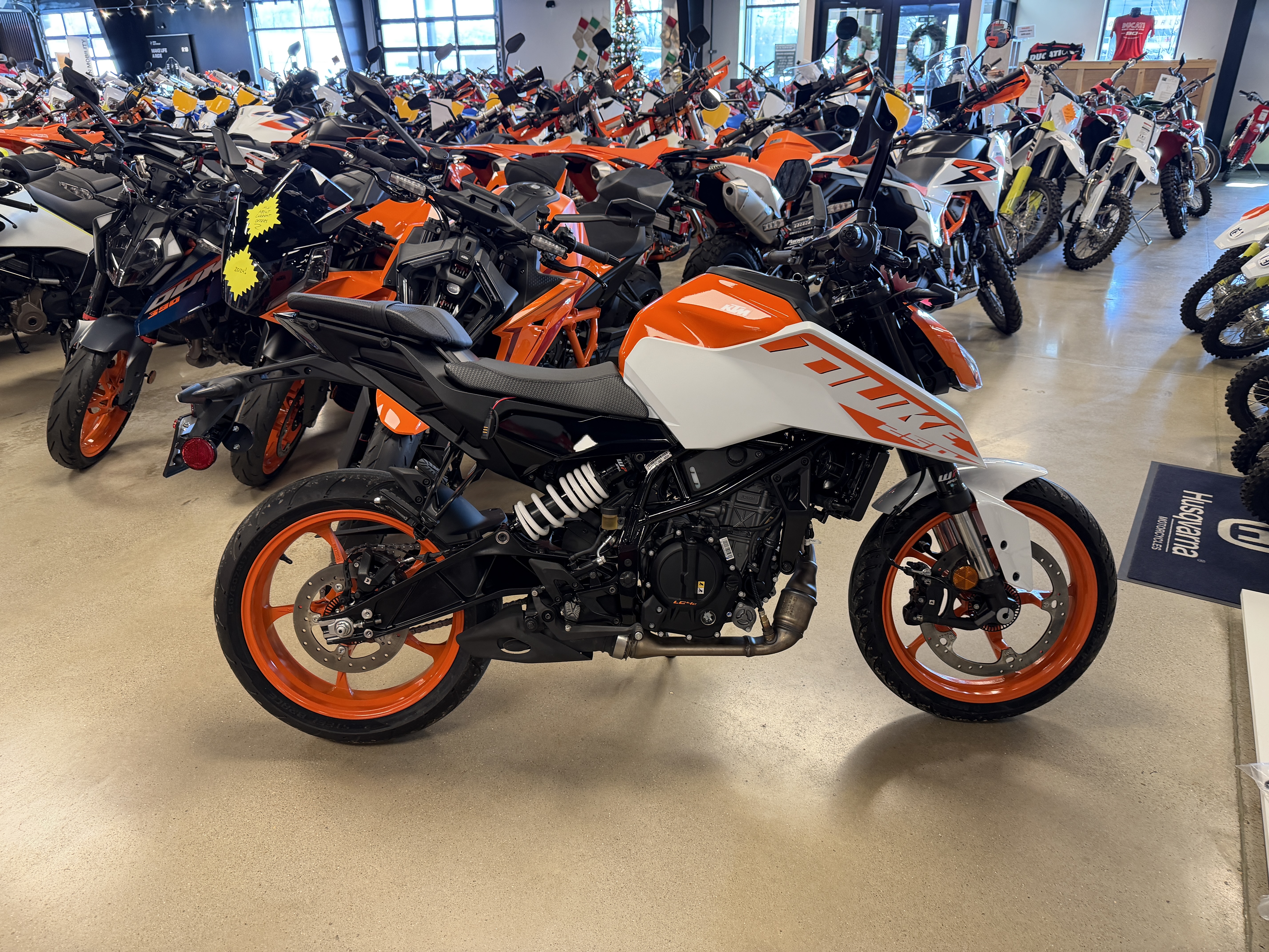 2024 KTM 250 Duke in Chattanooga, Tennessee - Photo 1