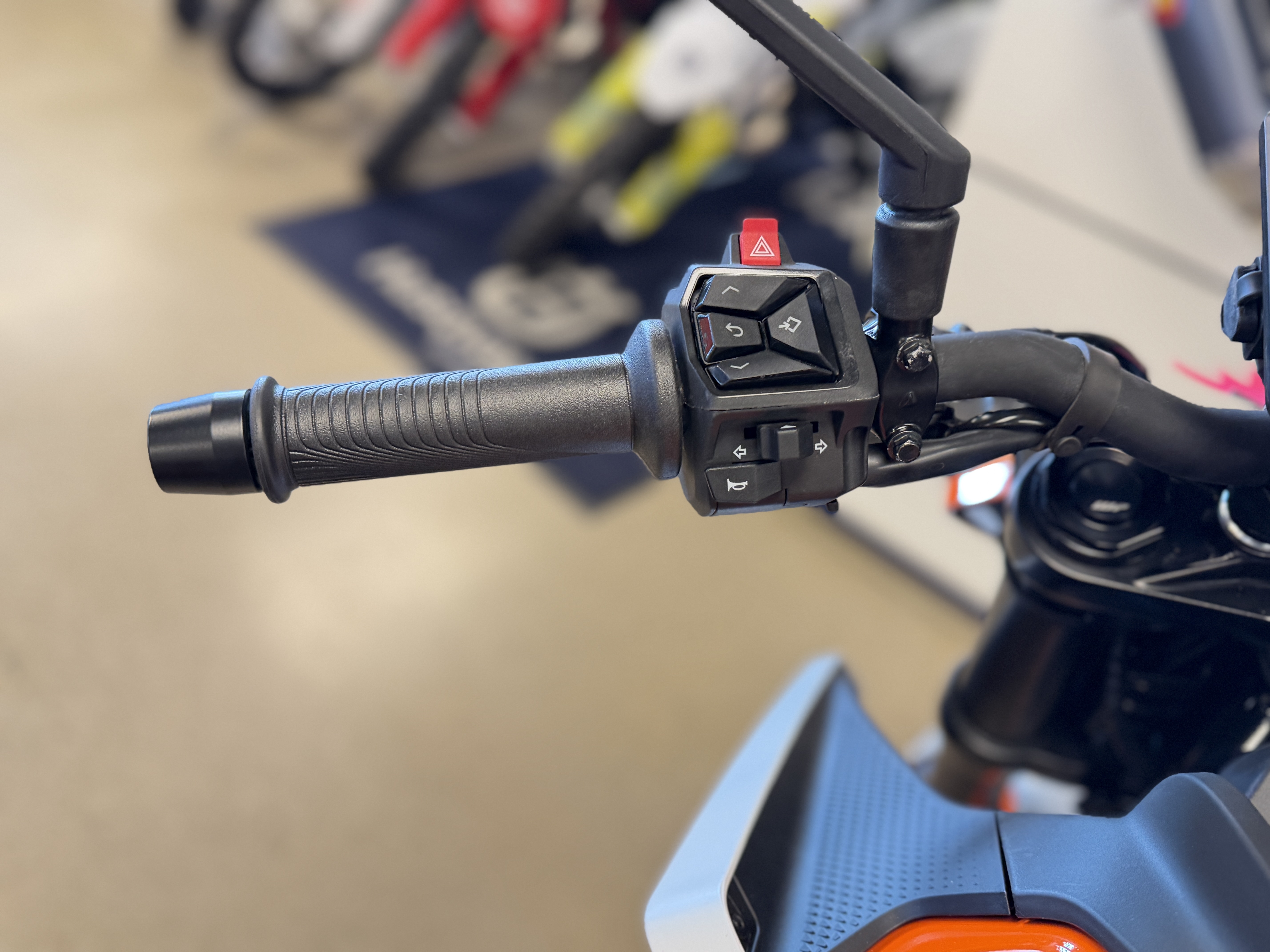 2024 KTM 250 Duke in Chattanooga, Tennessee - Photo 7