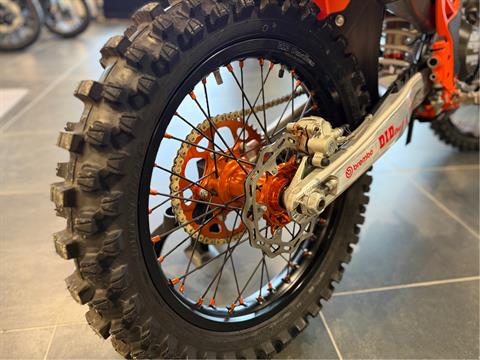 2025 KTM 450 SX-F Factory Edition in Chattanooga, Tennessee - Photo 10