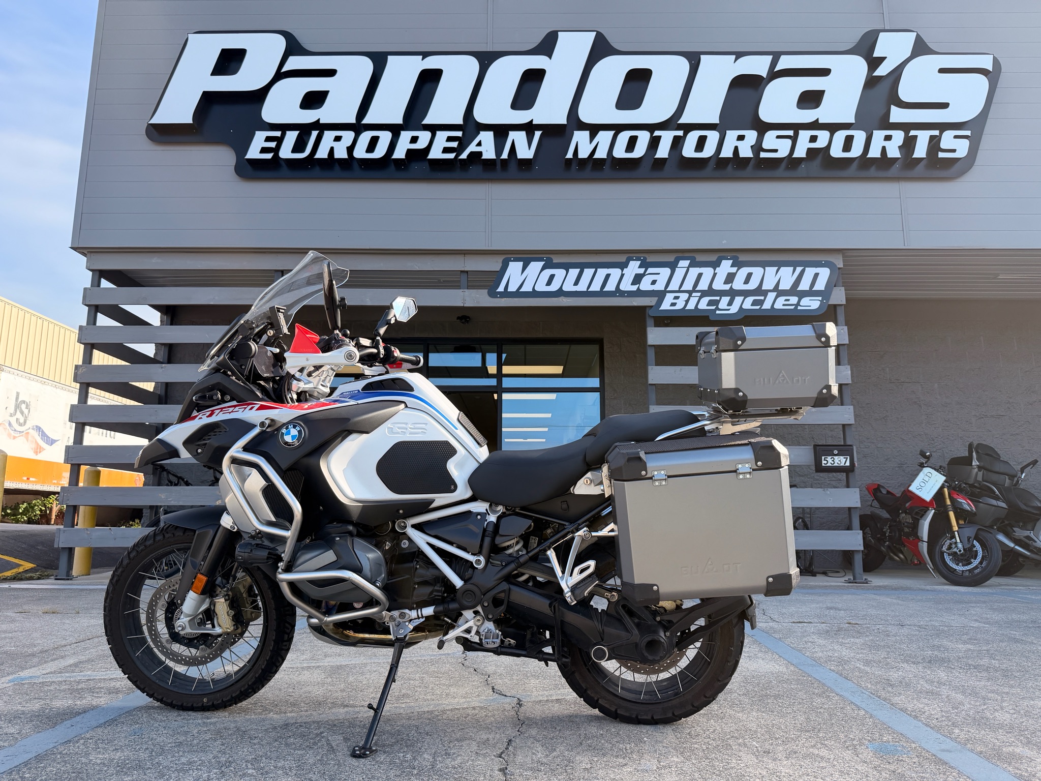 2022 BMW R 1250 GS Adventure