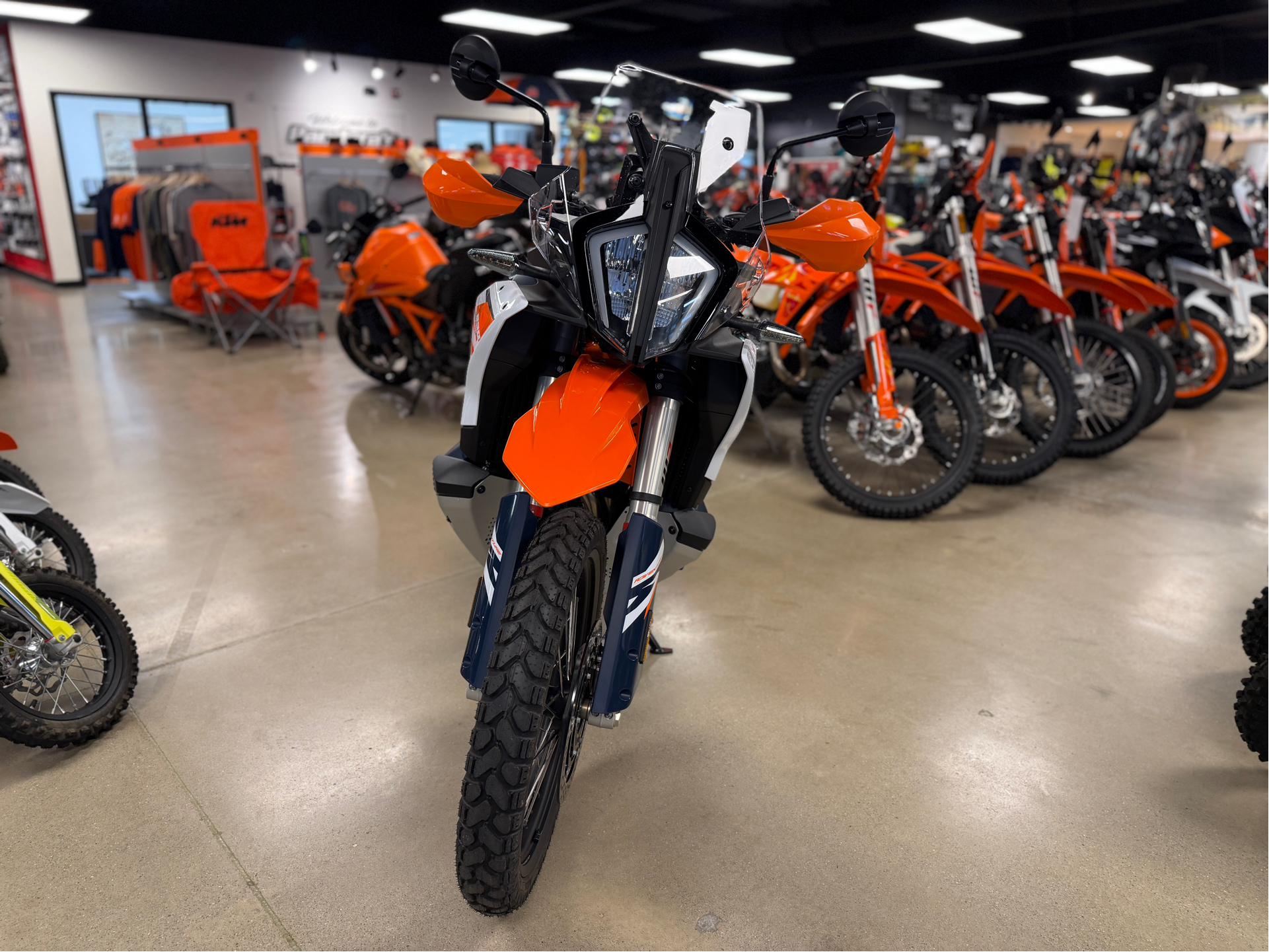 2025 KTM 890 Adventure R in Chattanooga, Tennessee - Photo 2
