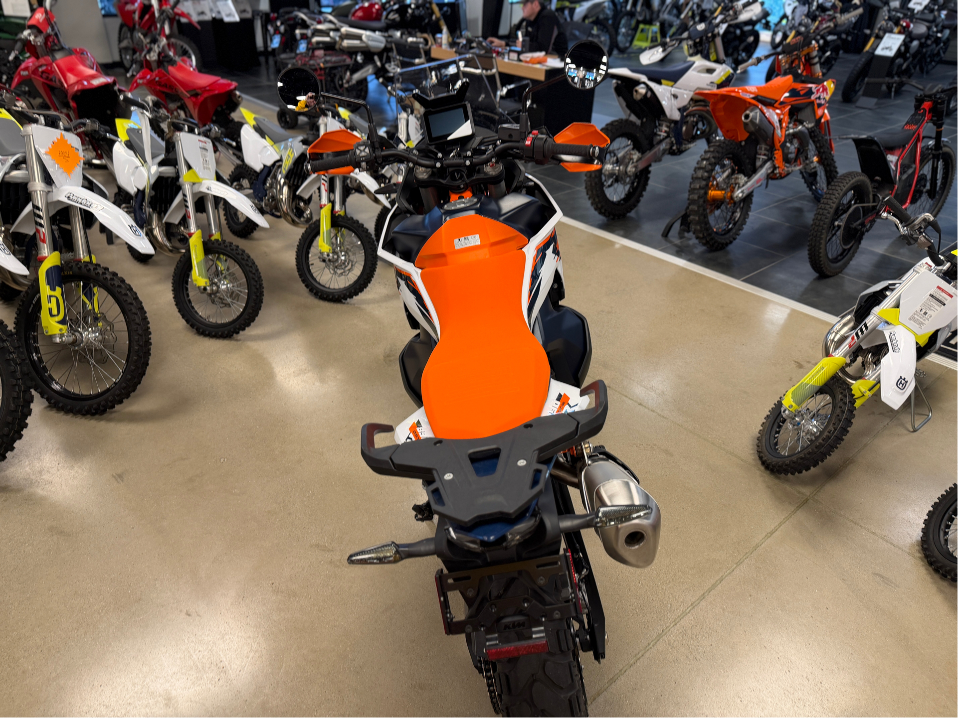 2025 KTM 890 Adventure R in Chattanooga, Tennessee - Photo 4