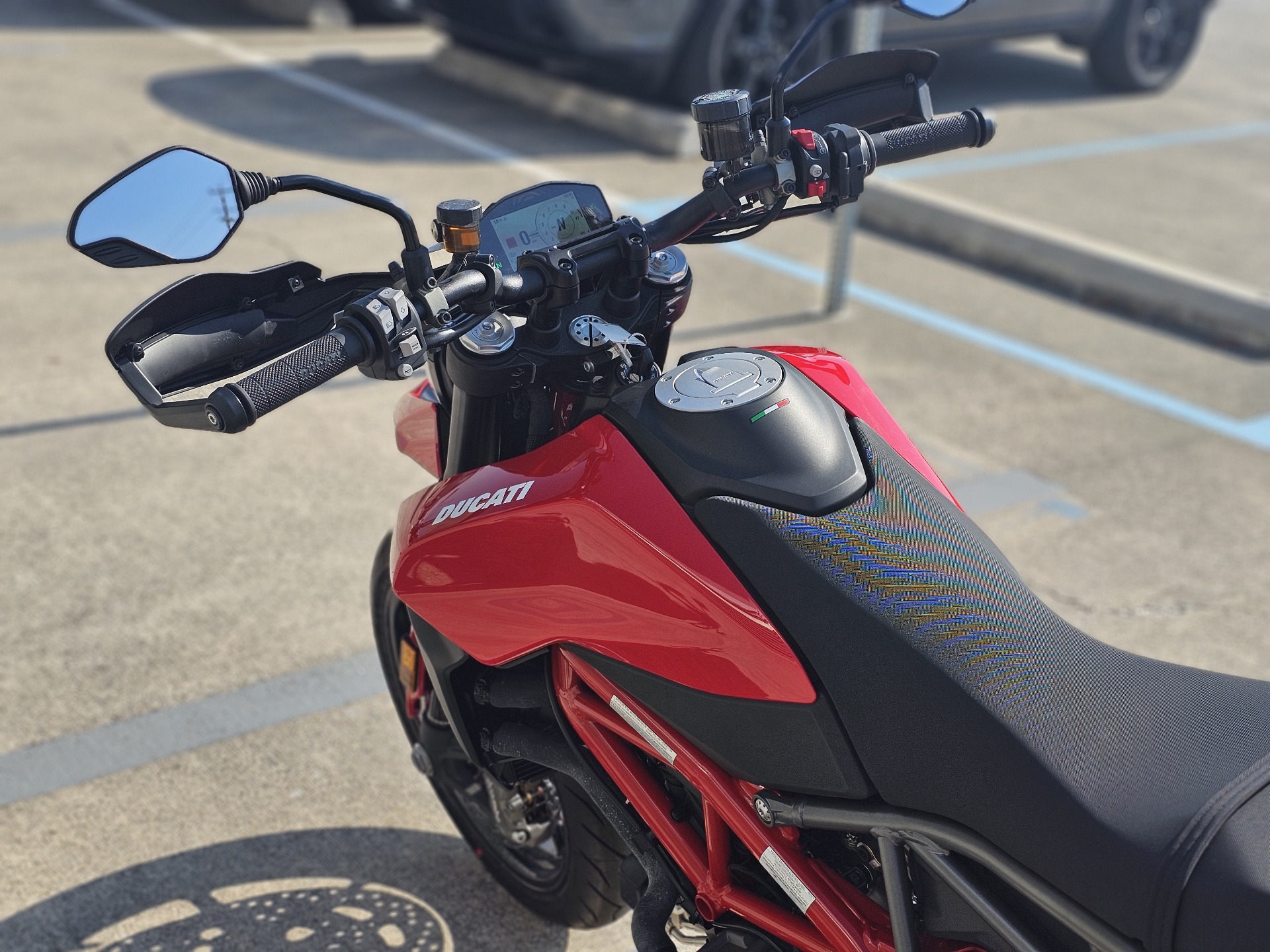 2024 Ducati Hypermotard 950 in Chattanooga, Tennessee - Photo 4