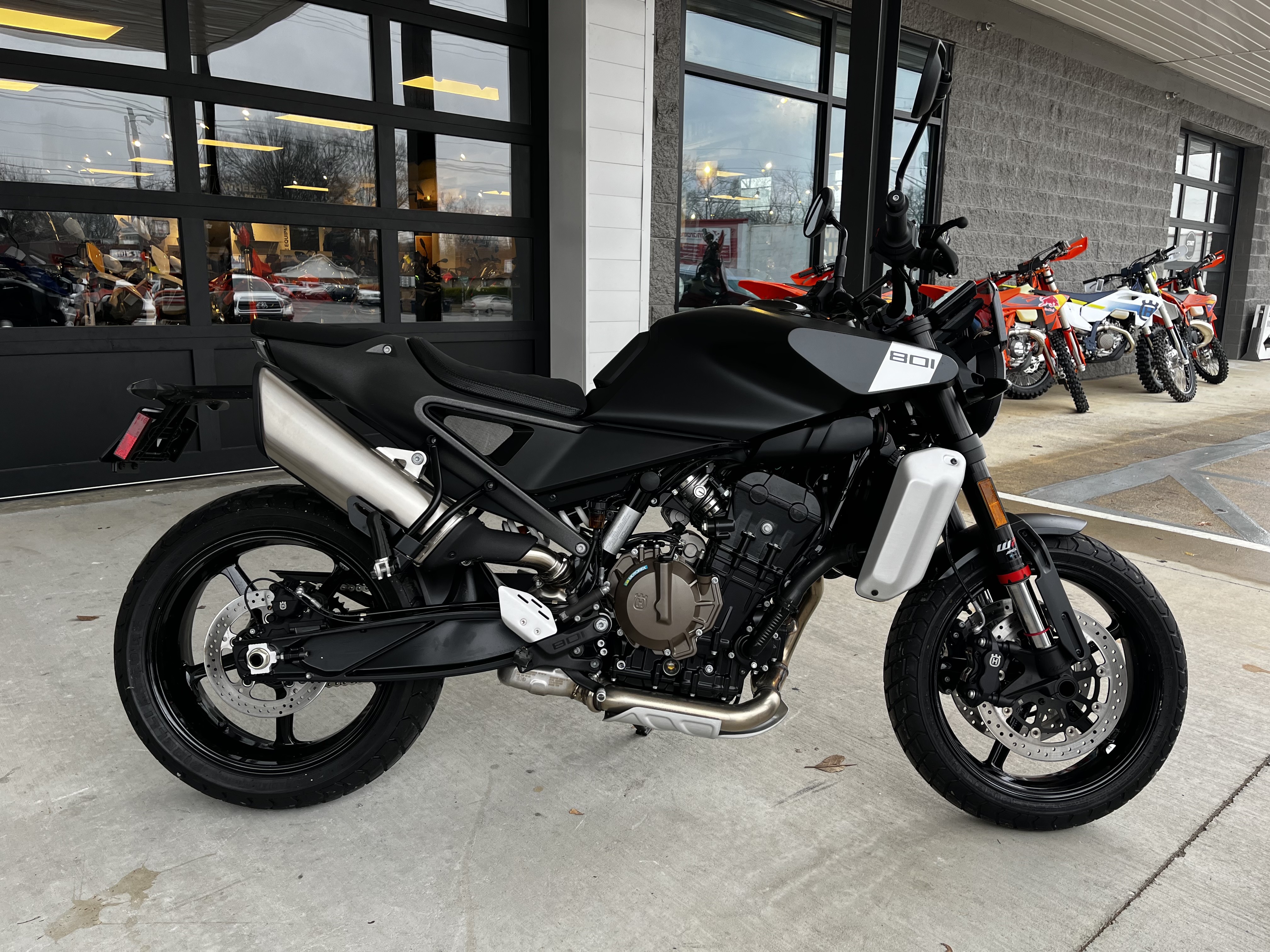 New 2025 Husqvarna Svartpilen 801, Chattanooga TN | Specs, Price