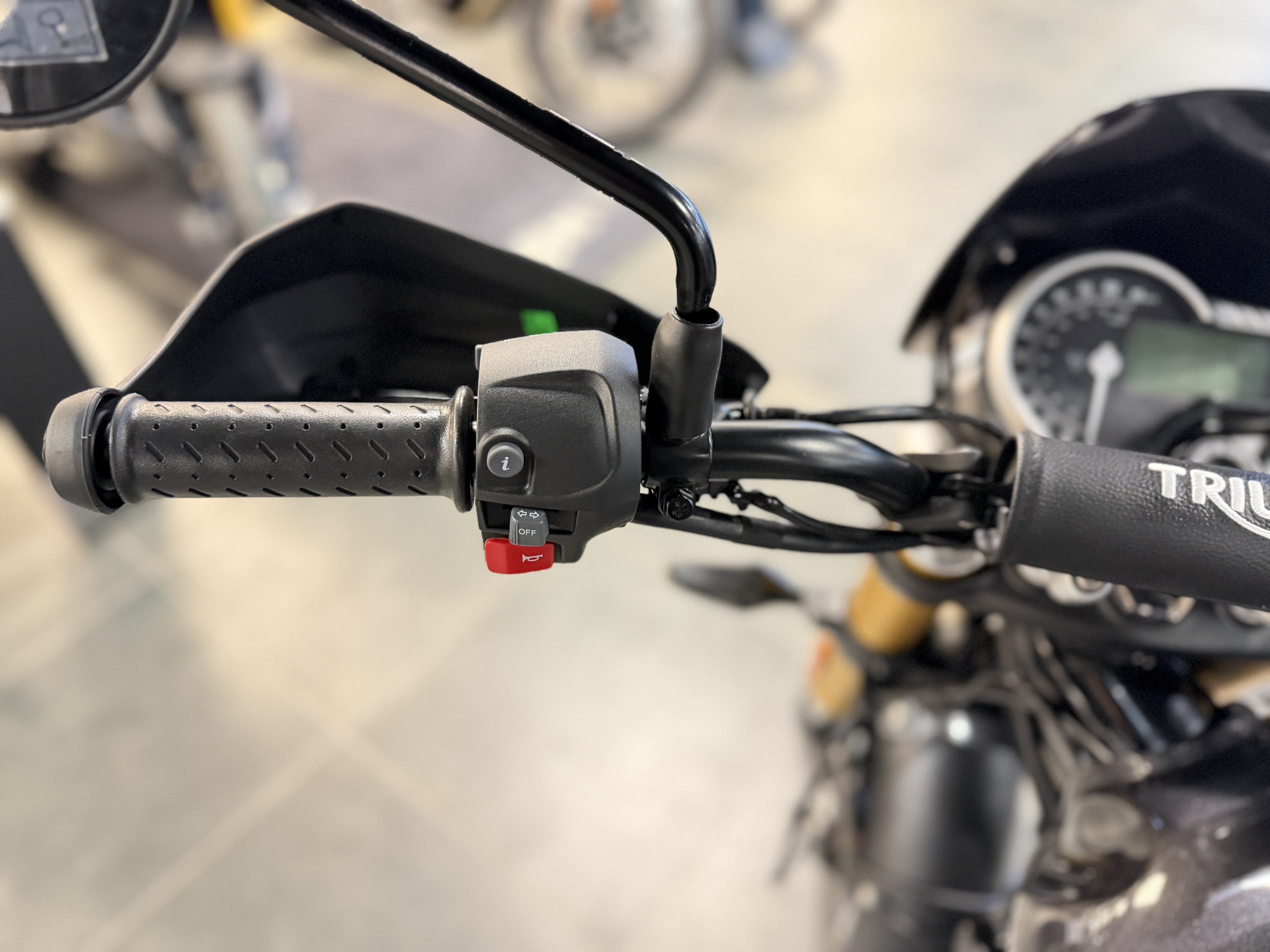 2026 Triumph Scrambler 400 XC in Chattanooga, Tennessee - Photo 5