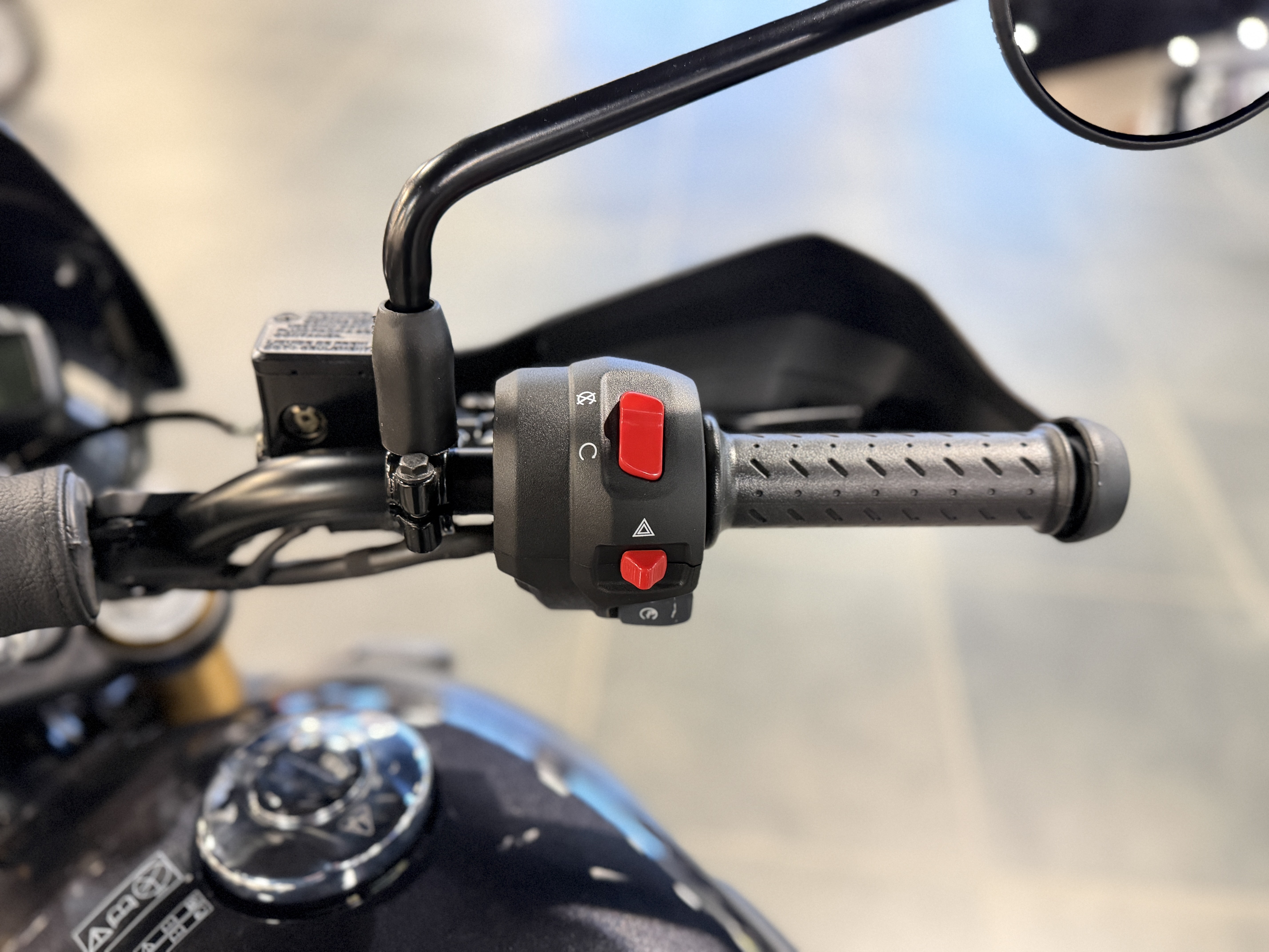 2026 Triumph Scrambler 400 XC in Chattanooga, Tennessee - Photo 6