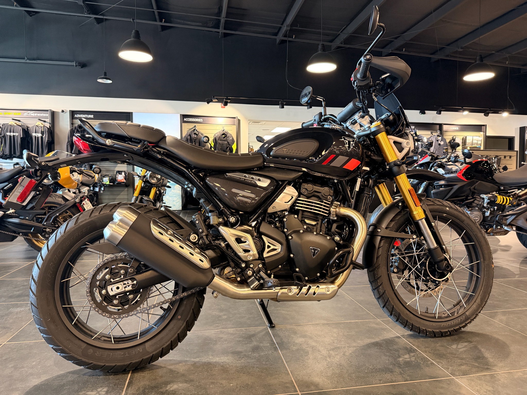 2026 Triumph Scrambler 400 XC