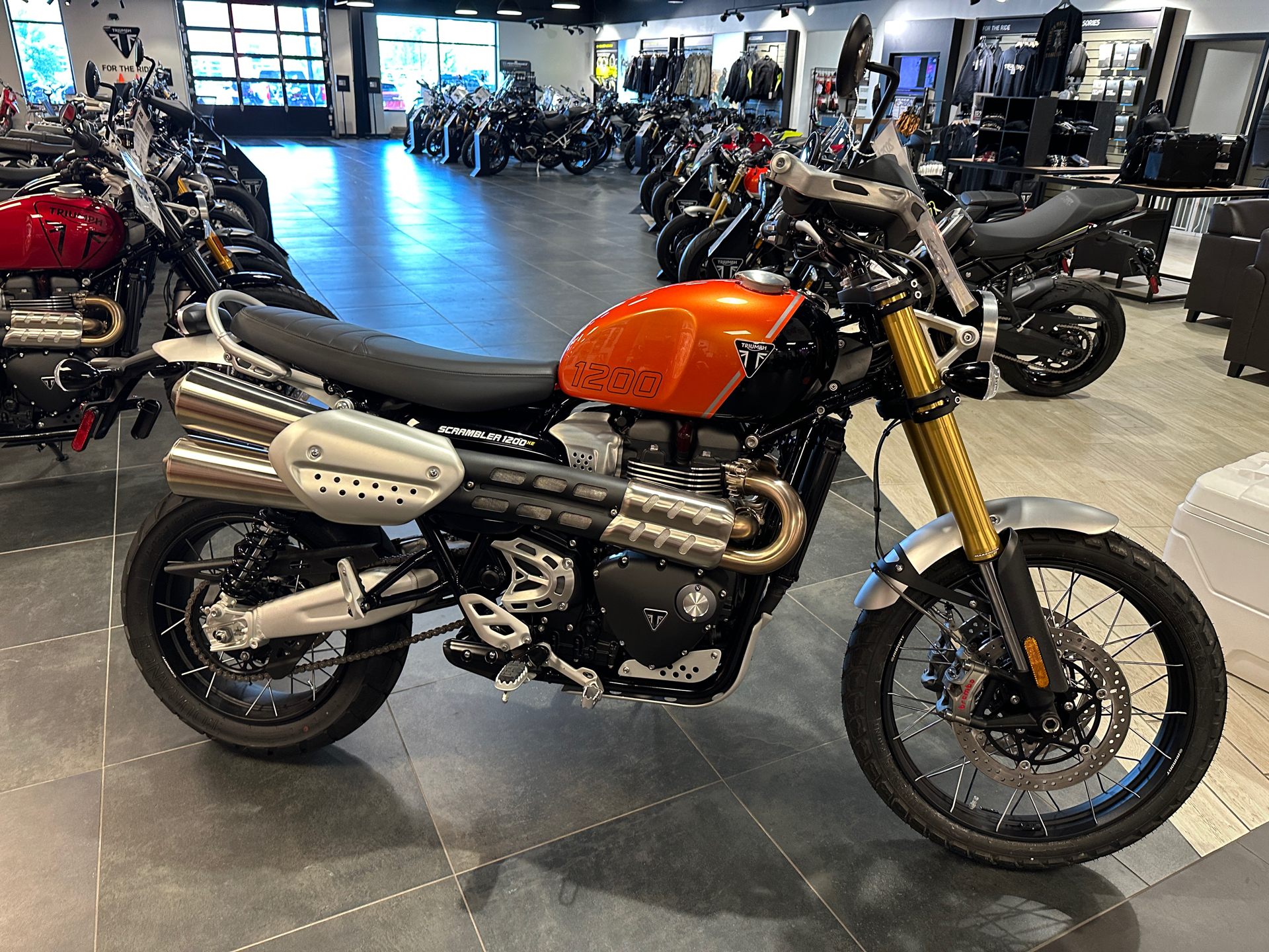 2025 Triumph Scrambler 1200 XE in Chattanooga, Tennessee - Photo 3