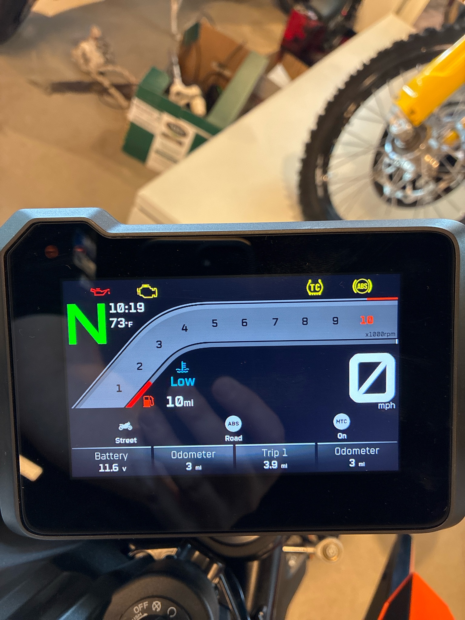 2027 KTM 990 Duke 5