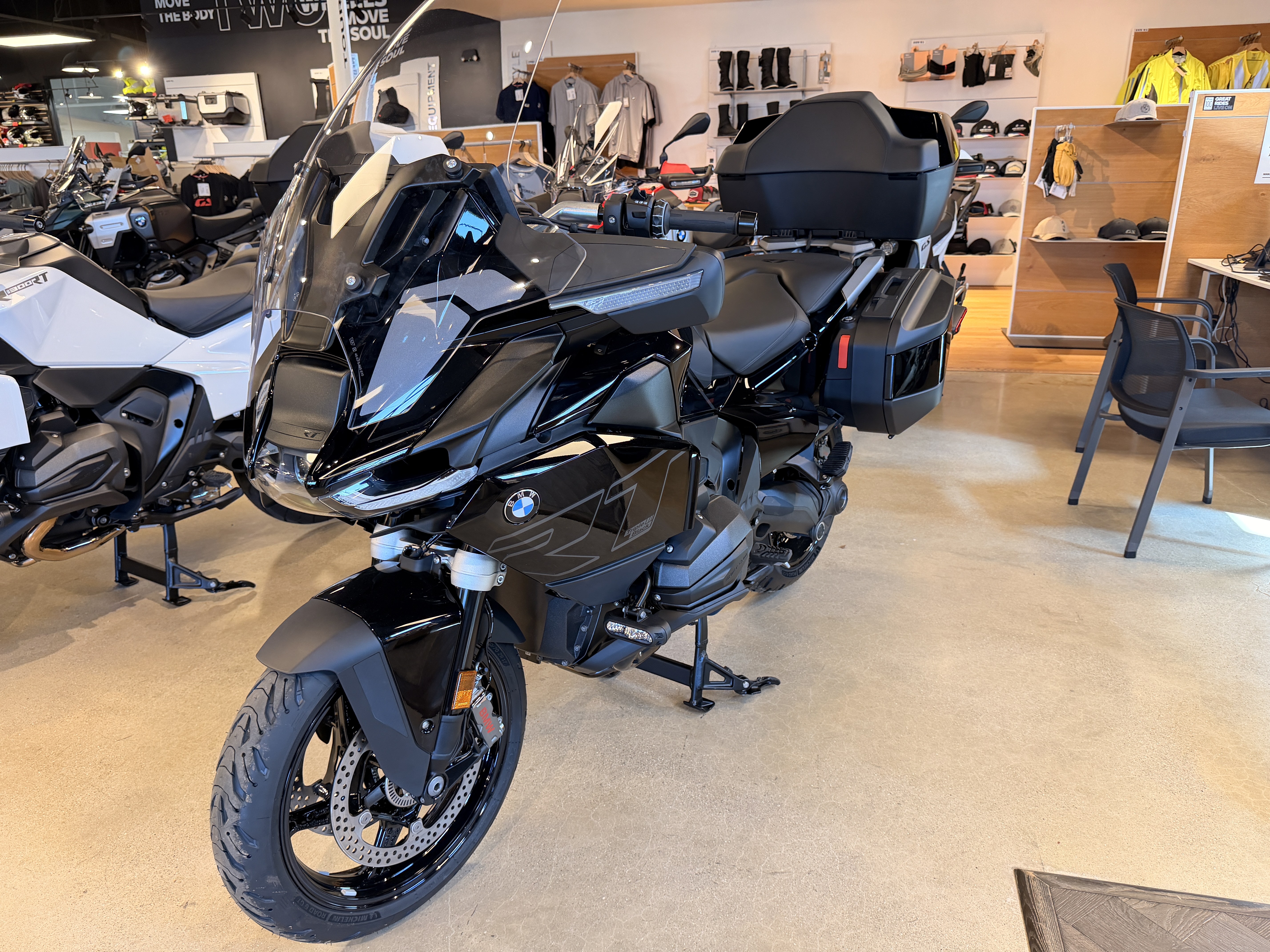 2026 BMW R 1300 RT in Chattanooga, Tennessee - Photo 1