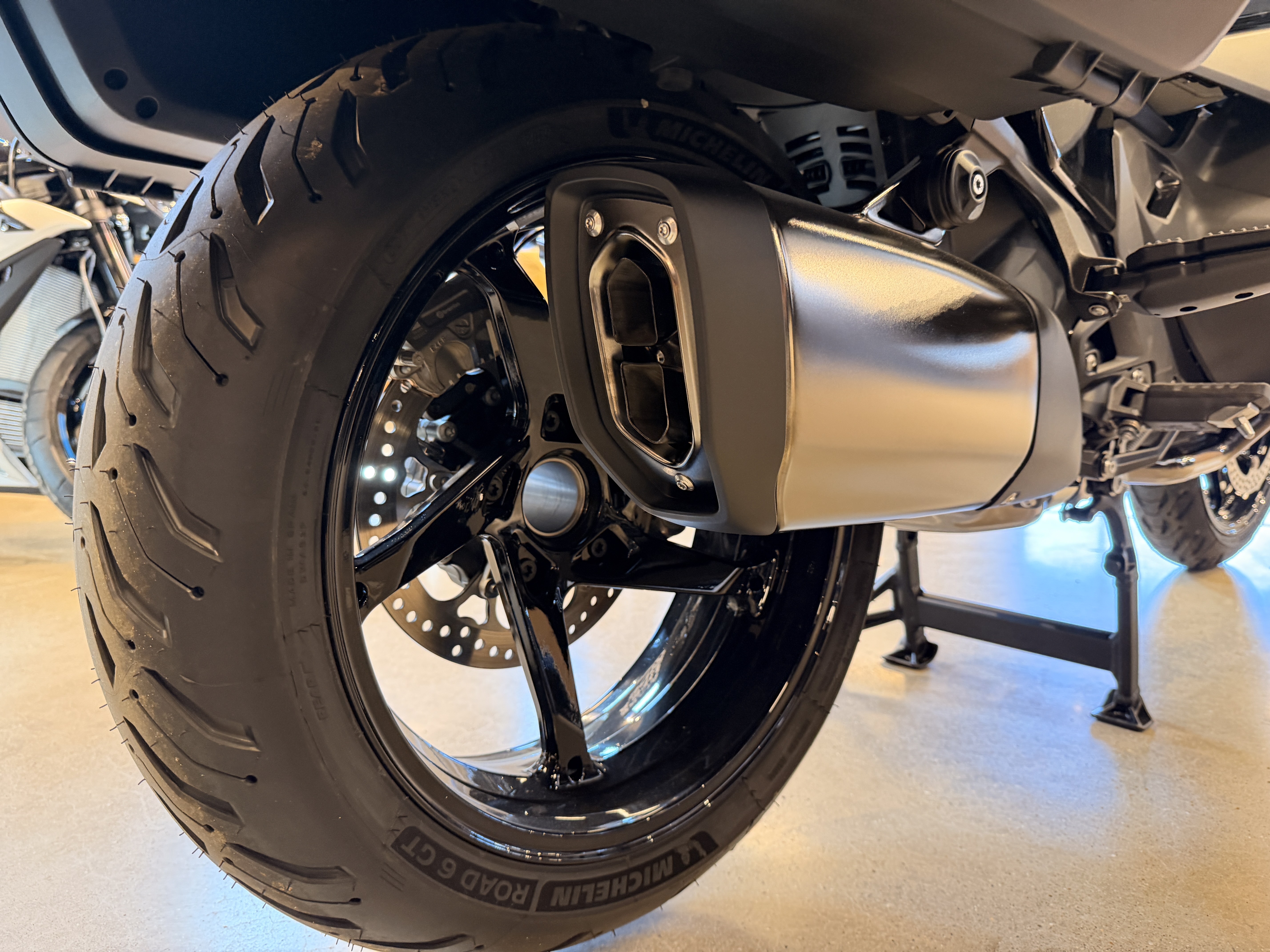 2026 BMW R 1300 RT in Chattanooga, Tennessee - Photo 17