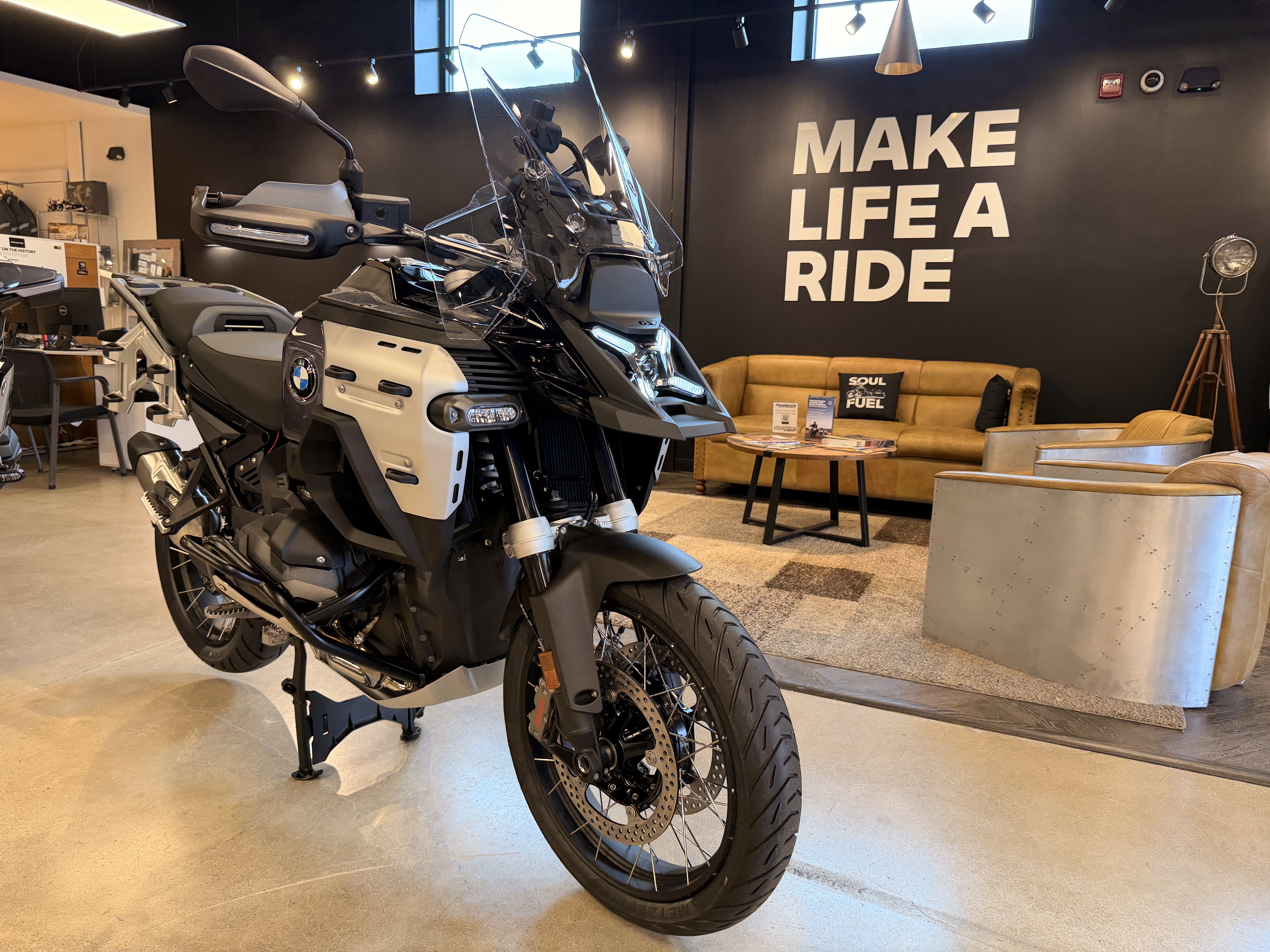 2026 BMW R 1300 GS Adventure in Chattanooga, Tennessee - Photo 10