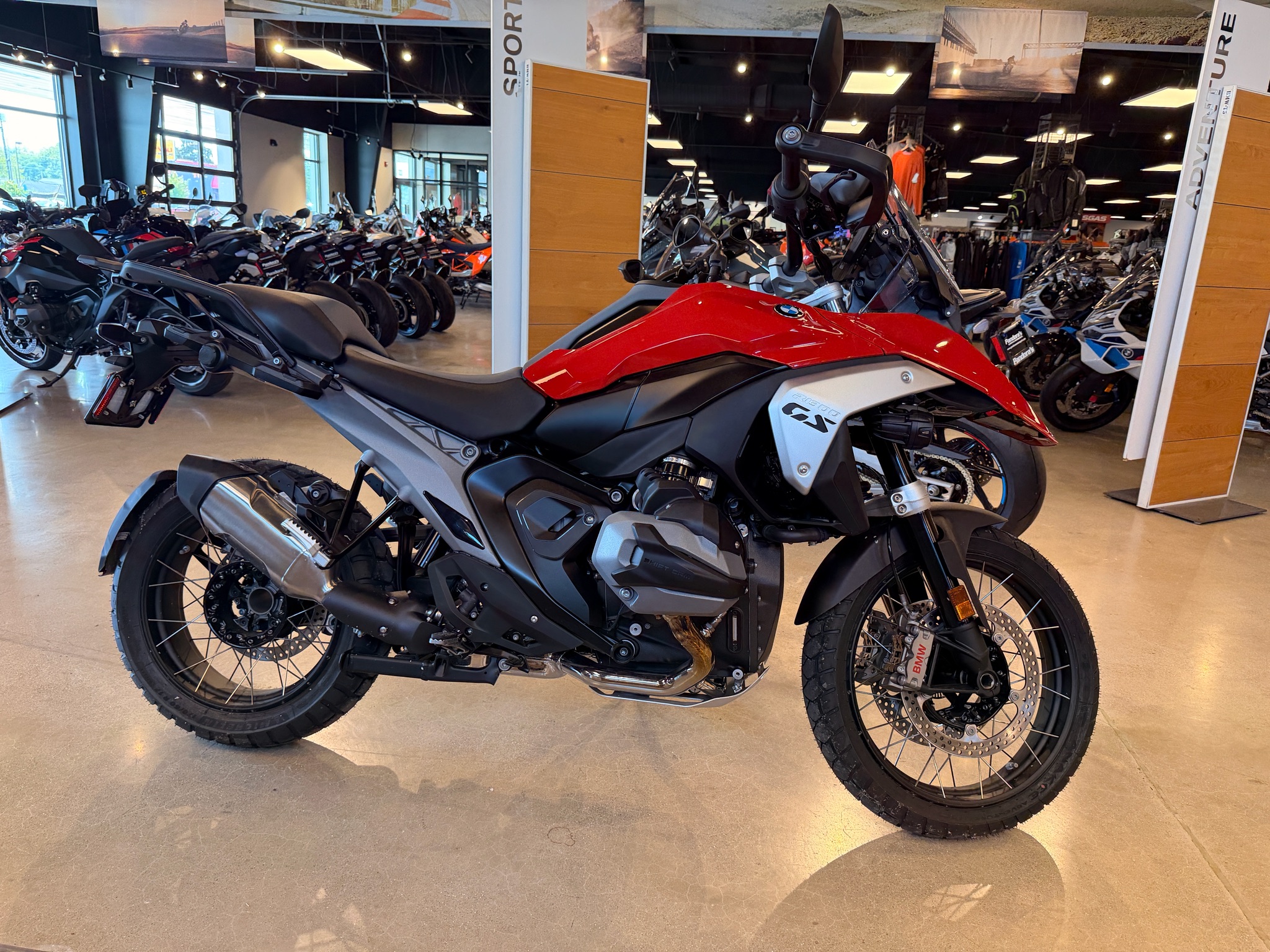 2026 BMW R 1300 GS 4