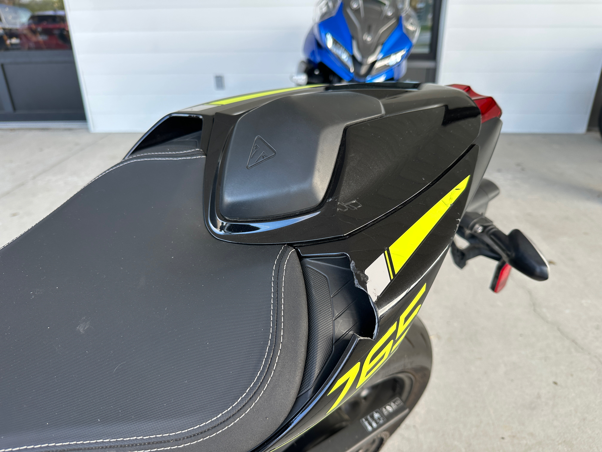 2025 Triumph Street Triple 765 RS in Chattanooga, Tennessee - Photo 6