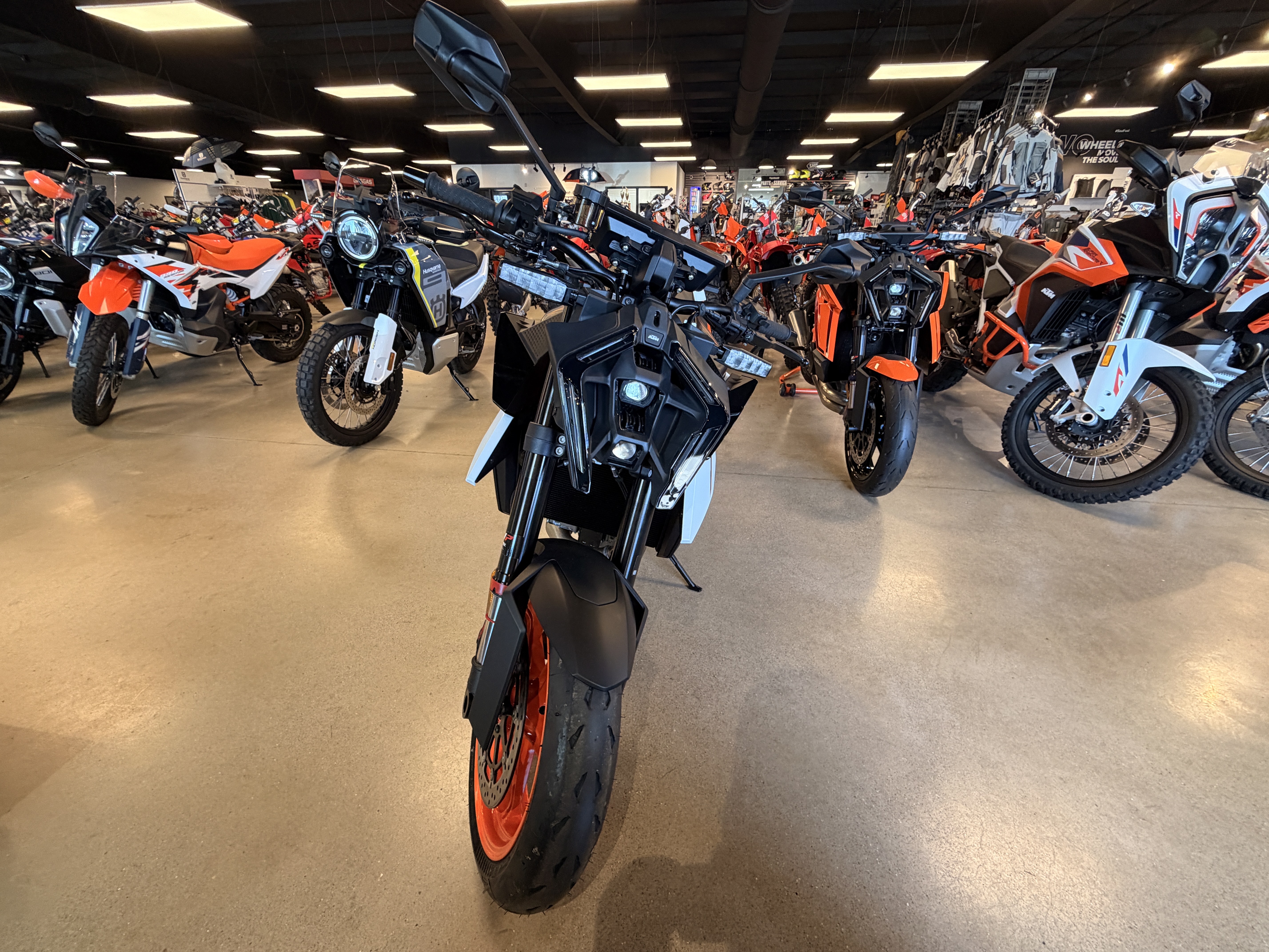 2026 KTM 990 Duke R in Chattanooga, Tennessee - Photo 3