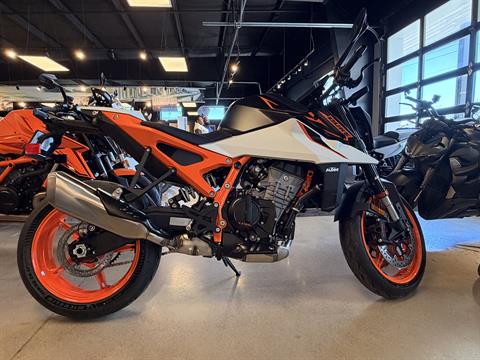 2026 KTM 990 Duke R in Chattanooga, Tennessee - Photo 5
