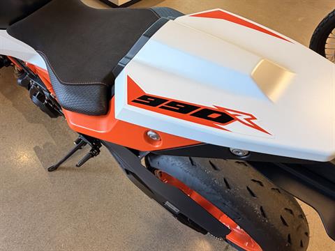 2026 KTM 990 Duke R in Chattanooga, Tennessee - Photo 7