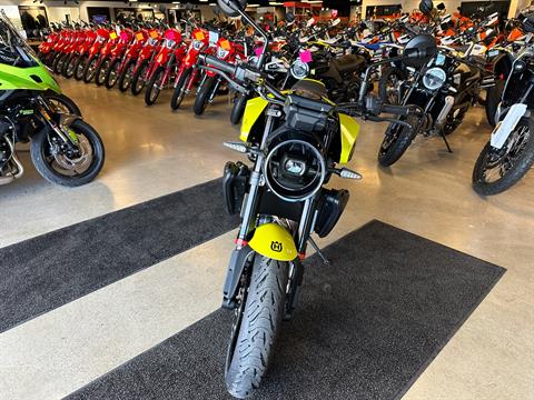 2025 Husqvarna Vitpilen 801 in Chattanooga, Tennessee - Photo 2