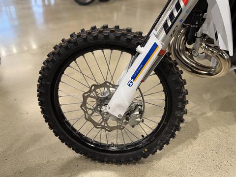 2025 Husqvarna TC 300 Heritage in Chattanooga, Tennessee - Photo 6