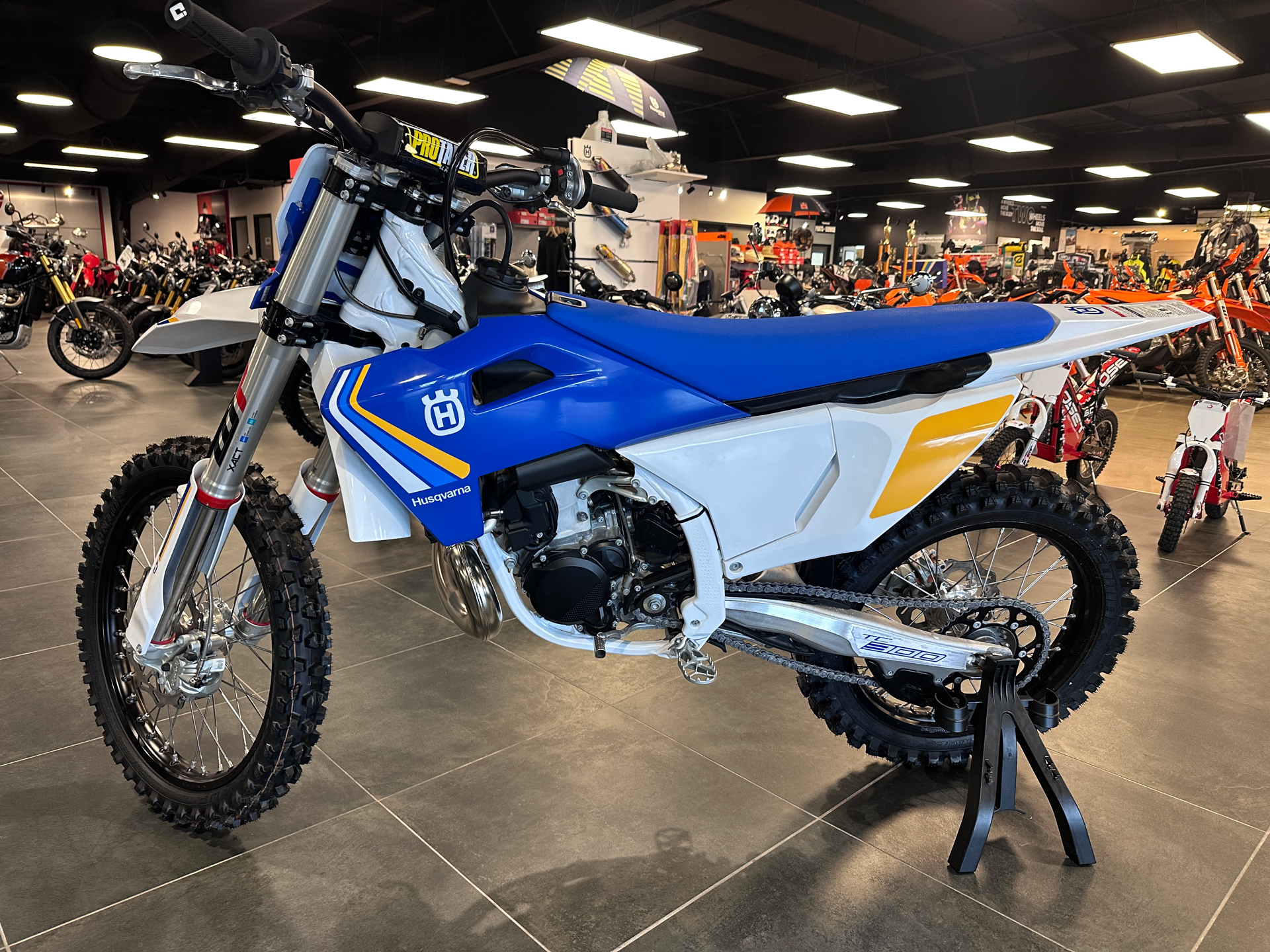 2025 Husqvarna TC 300 Heritage in Chattanooga, Tennessee - Photo 2