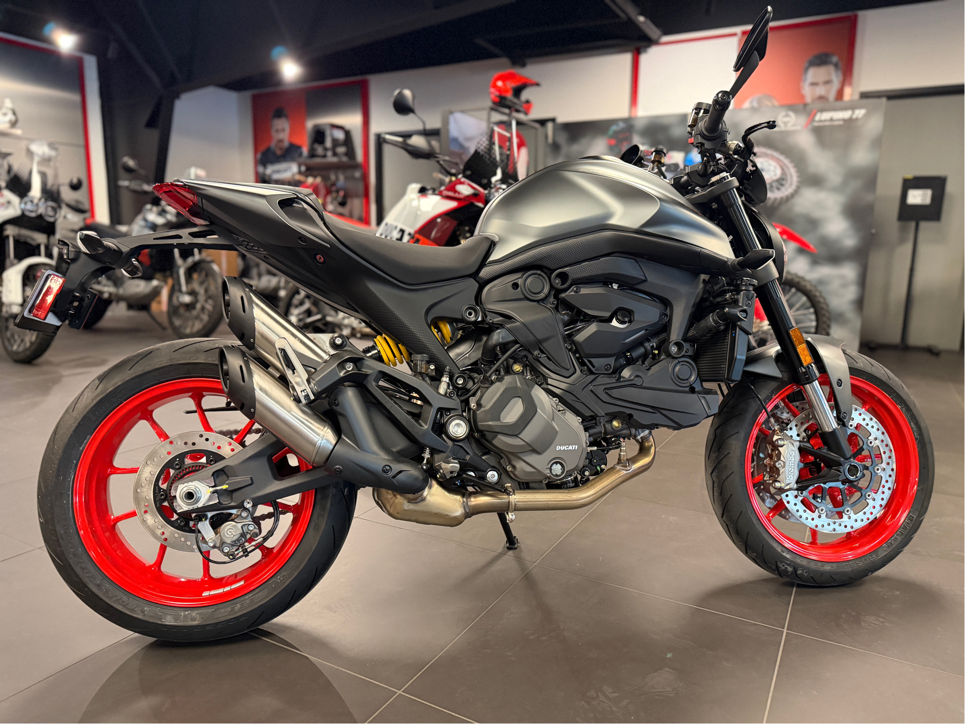2025 Ducati Monster + in Chattanooga, Tennessee - Photo 8