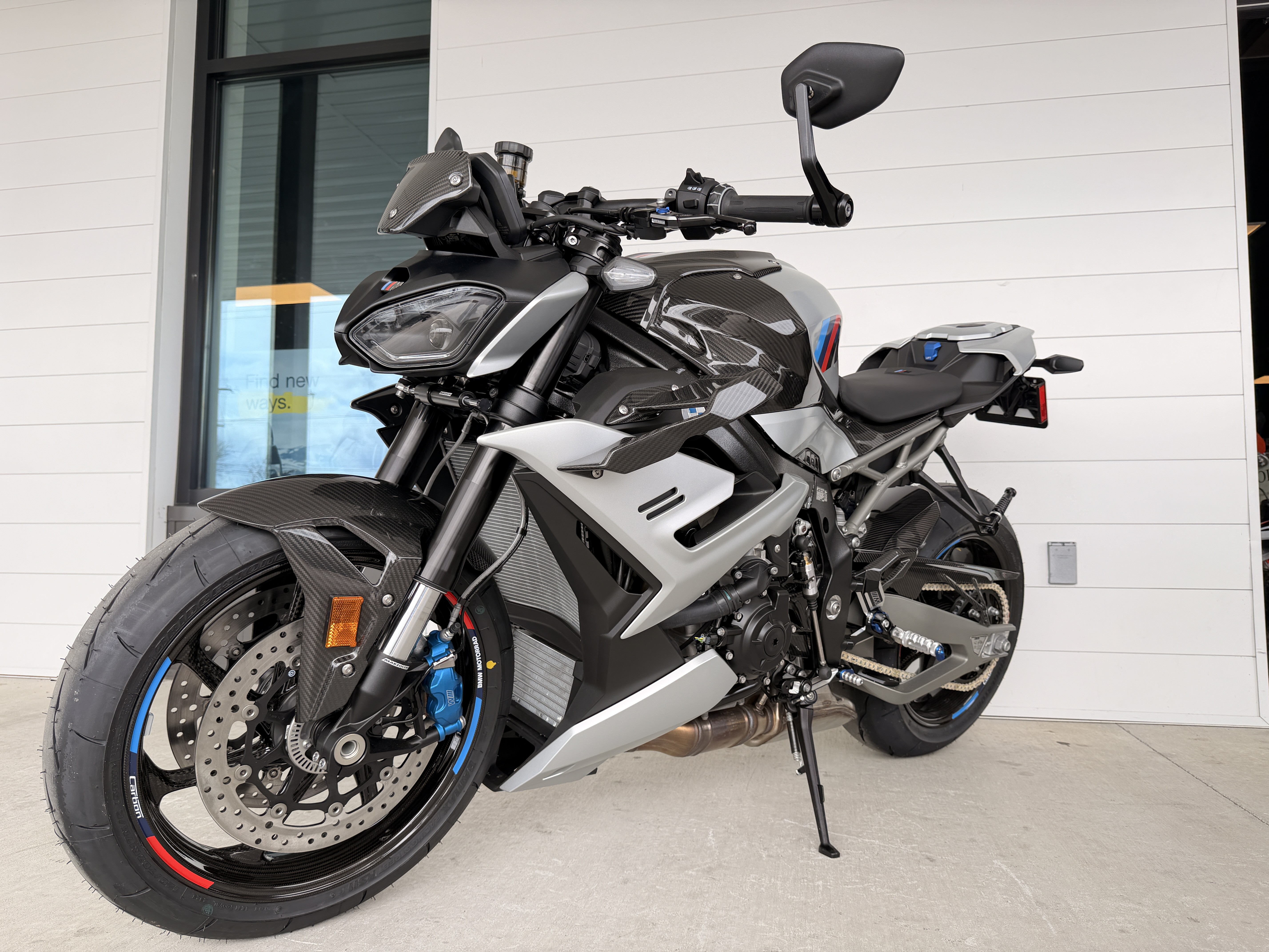 2026 BMW M 1000 R in Chattanooga, Tennessee - Photo 2