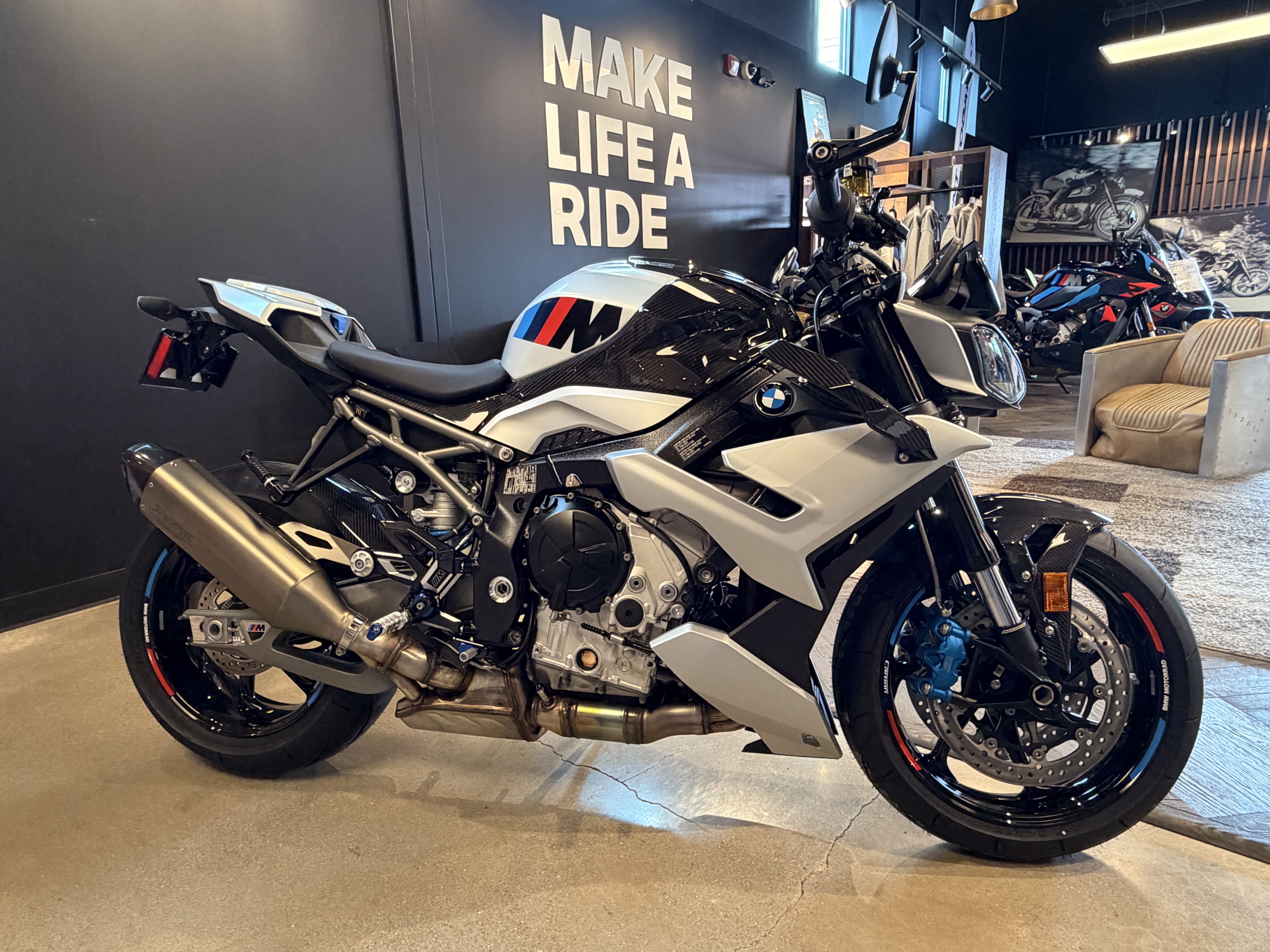 2026 BMW M 1000 R in Chattanooga, Tennessee - Photo 13