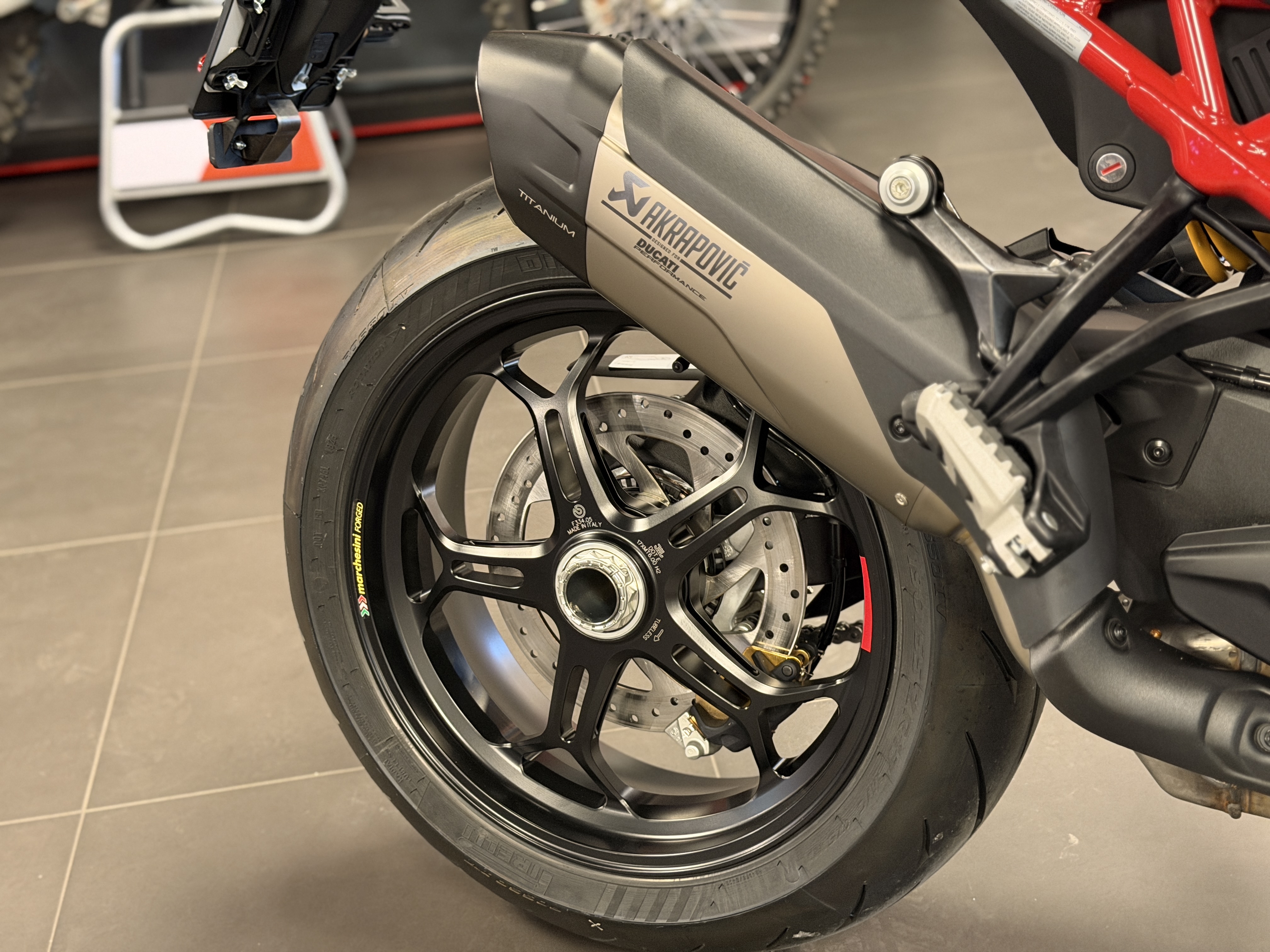 2026 Ducati Multistrada V4 Pikes Peak in Chattanooga, Tennessee - Photo 8