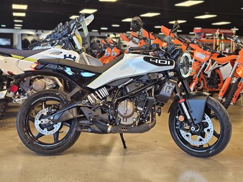 2024 Husqvarna Vitpilen 401 in Chattanooga, Tennessee