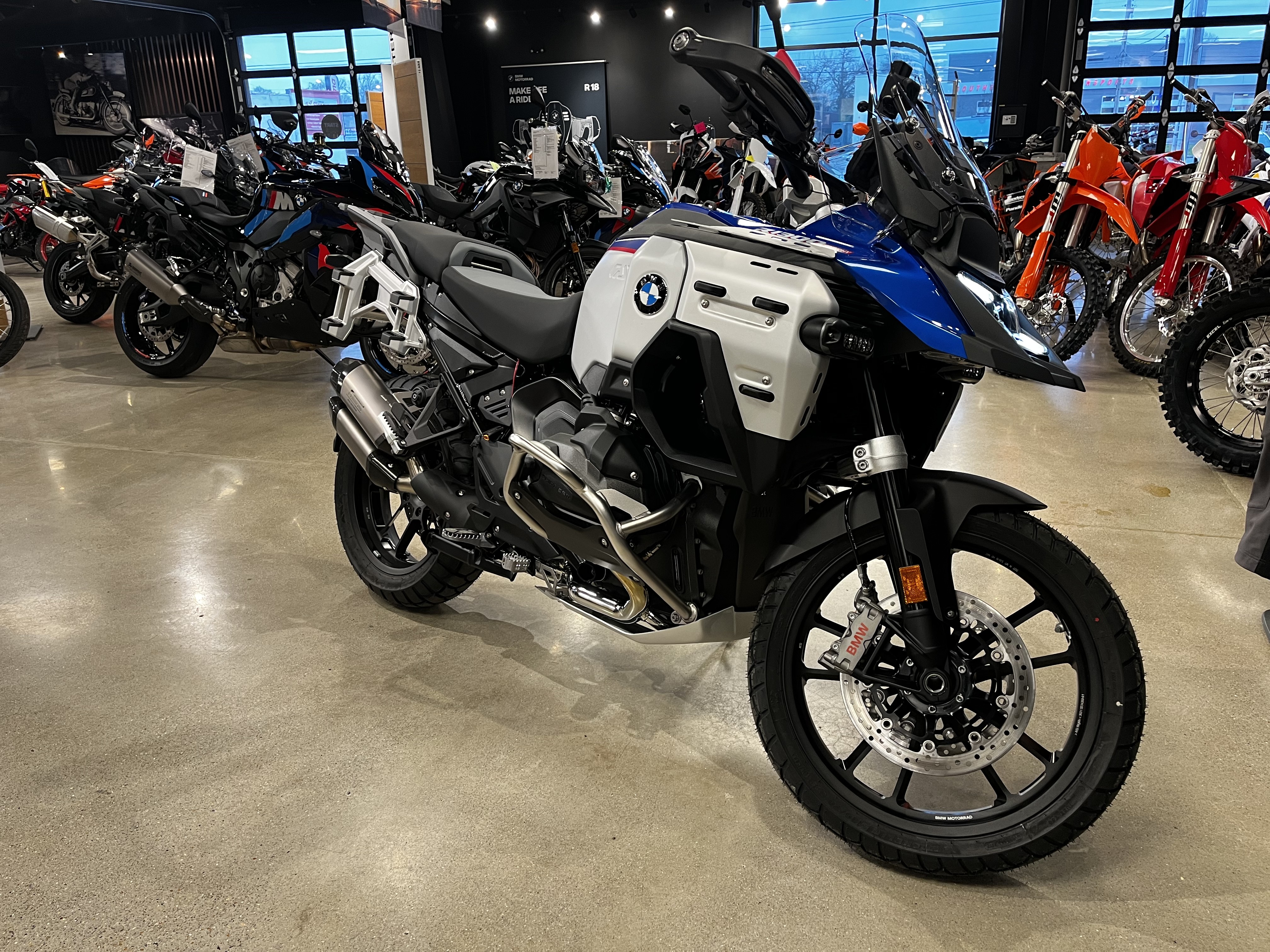 2026 BMW R 1300 GS Adventure in Chattanooga, Tennessee - Photo 2