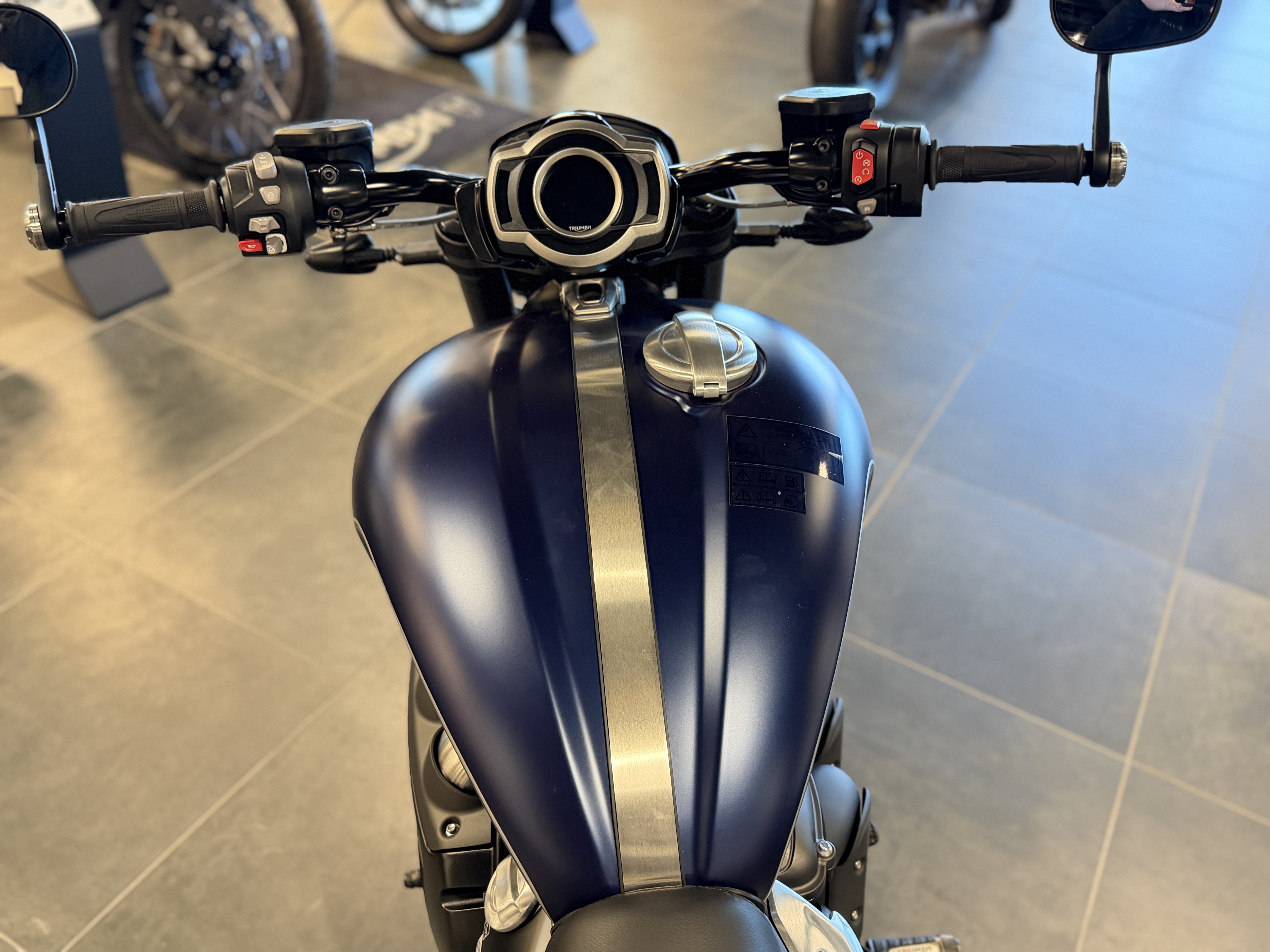 2025 Triumph Rocket 3 Storm R in Chattanooga, Tennessee - Photo 5