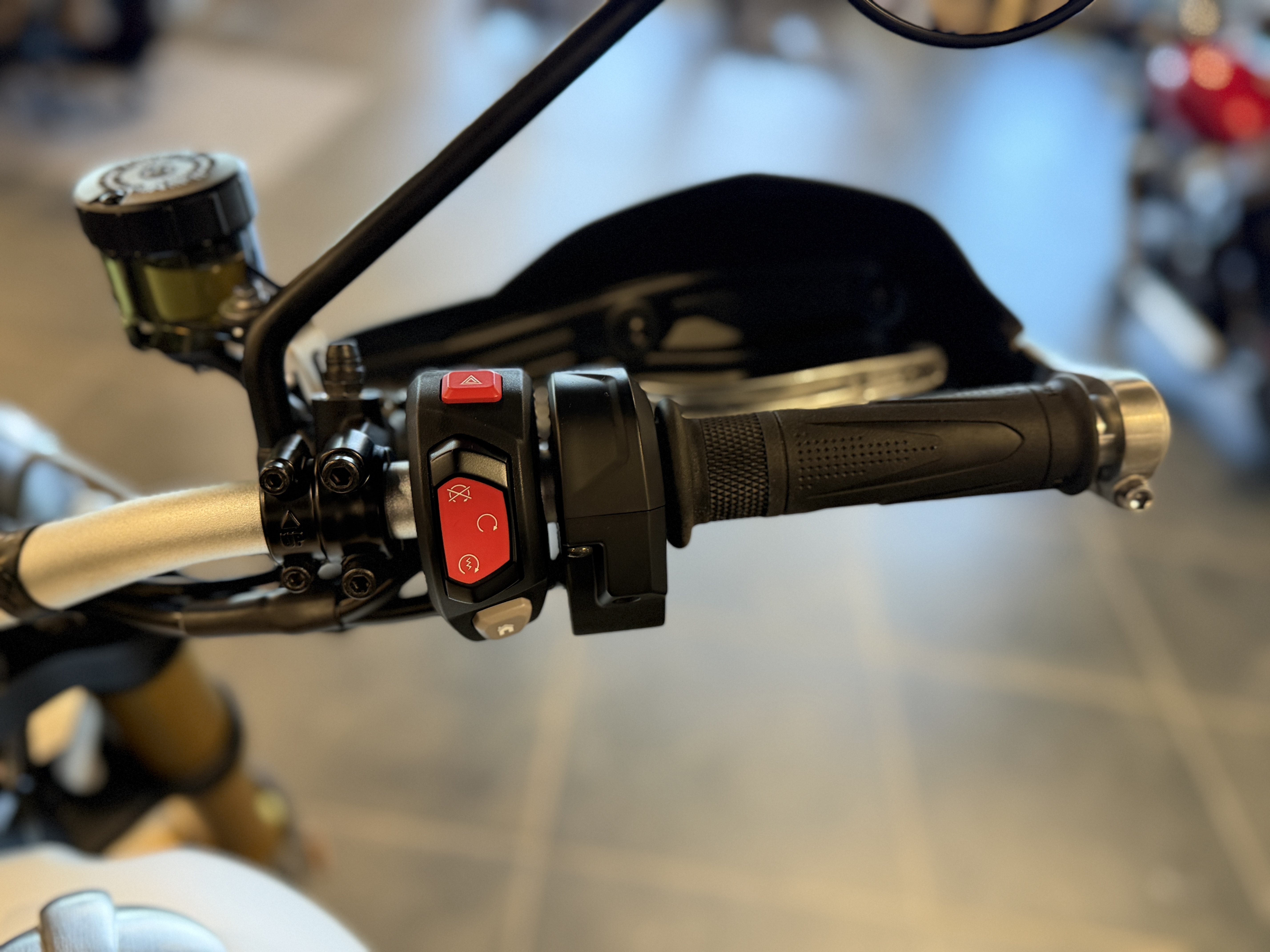 2026 Triumph Scrambler 1200 XE in Chattanooga, Tennessee - Photo 6