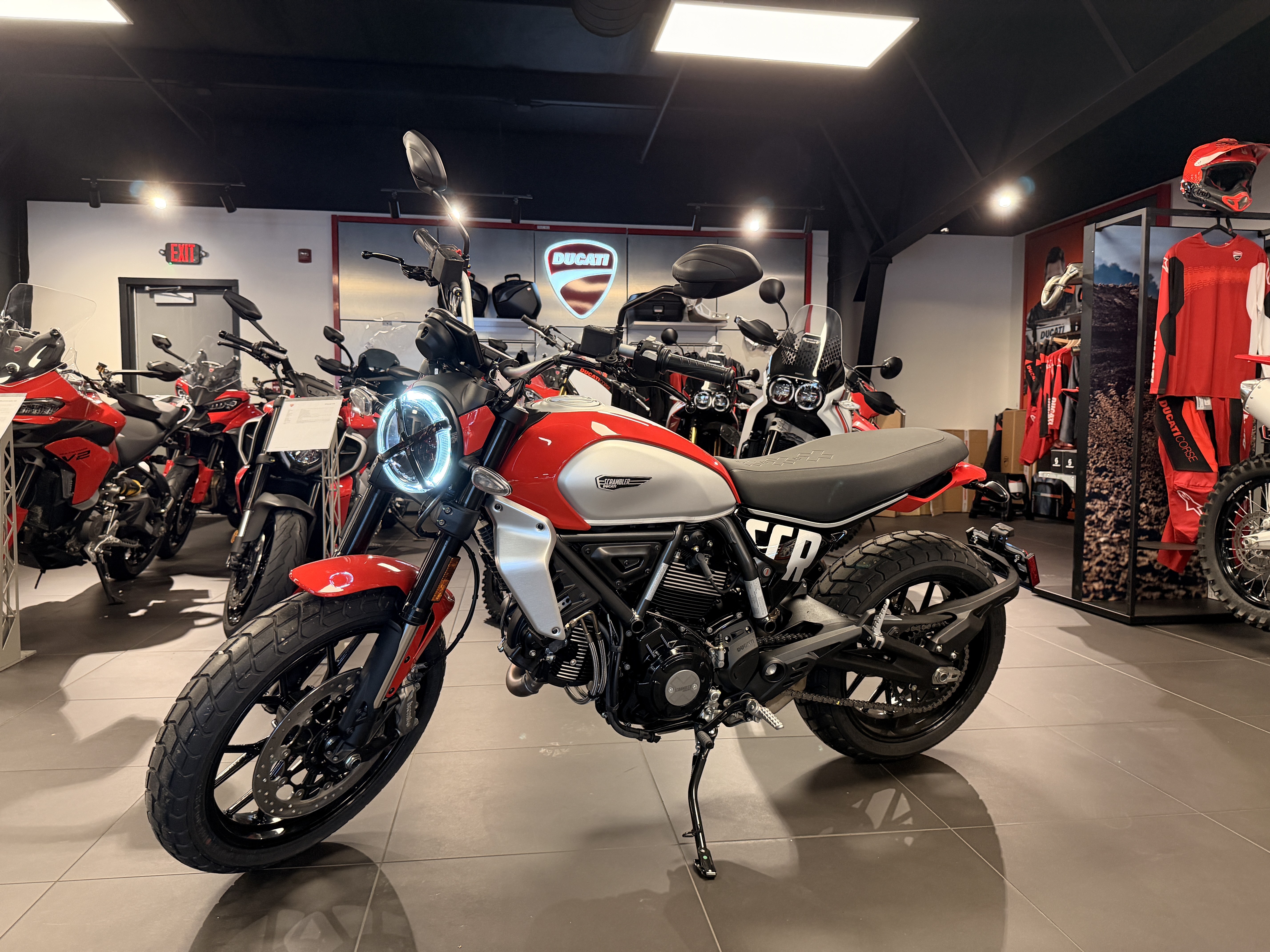 2025 Ducati Scrambler Icon in Chattanooga, Tennessee - Photo 1