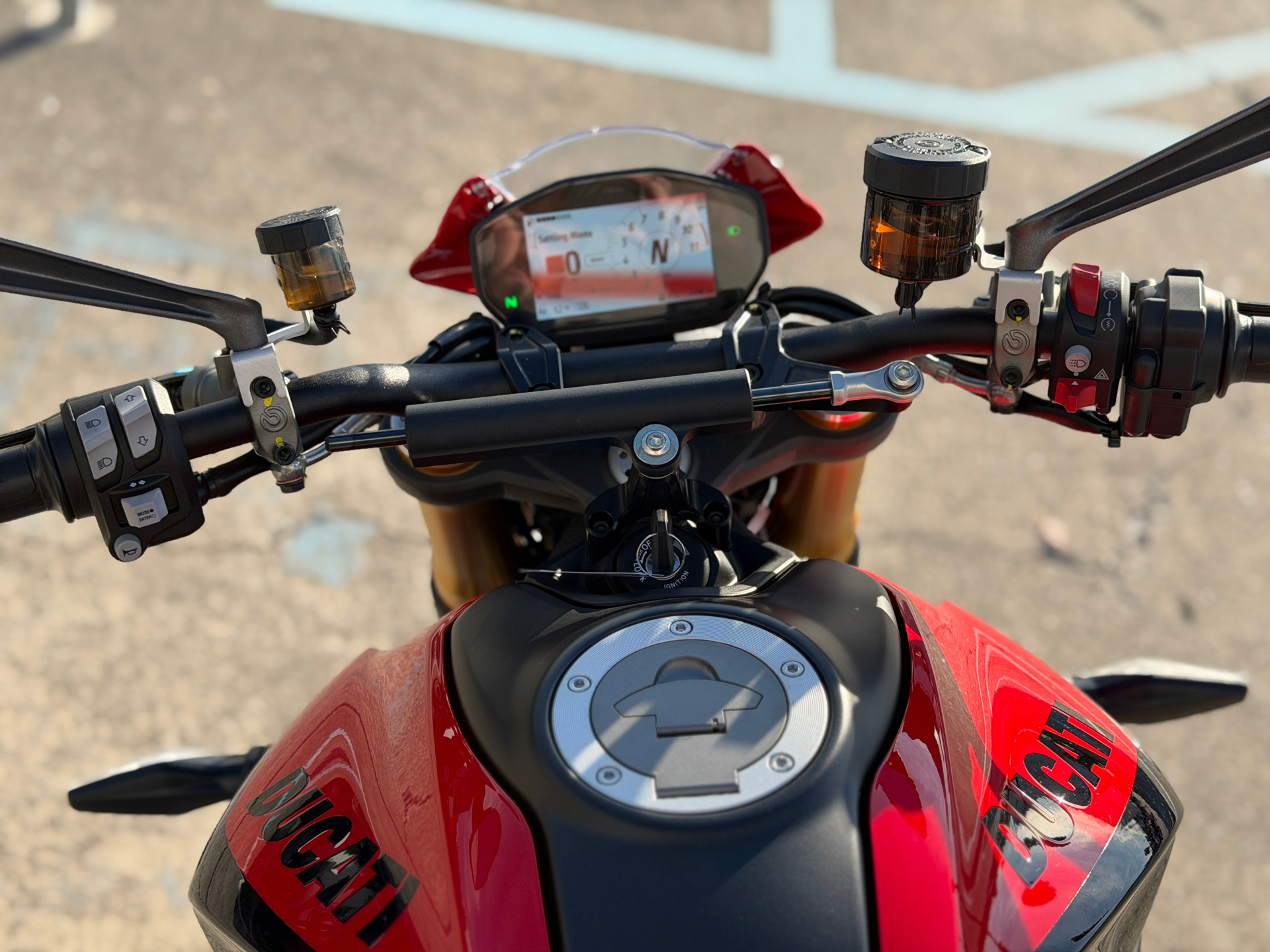 2025 Ducati Monster SP in Chattanooga, Tennessee - Photo 9