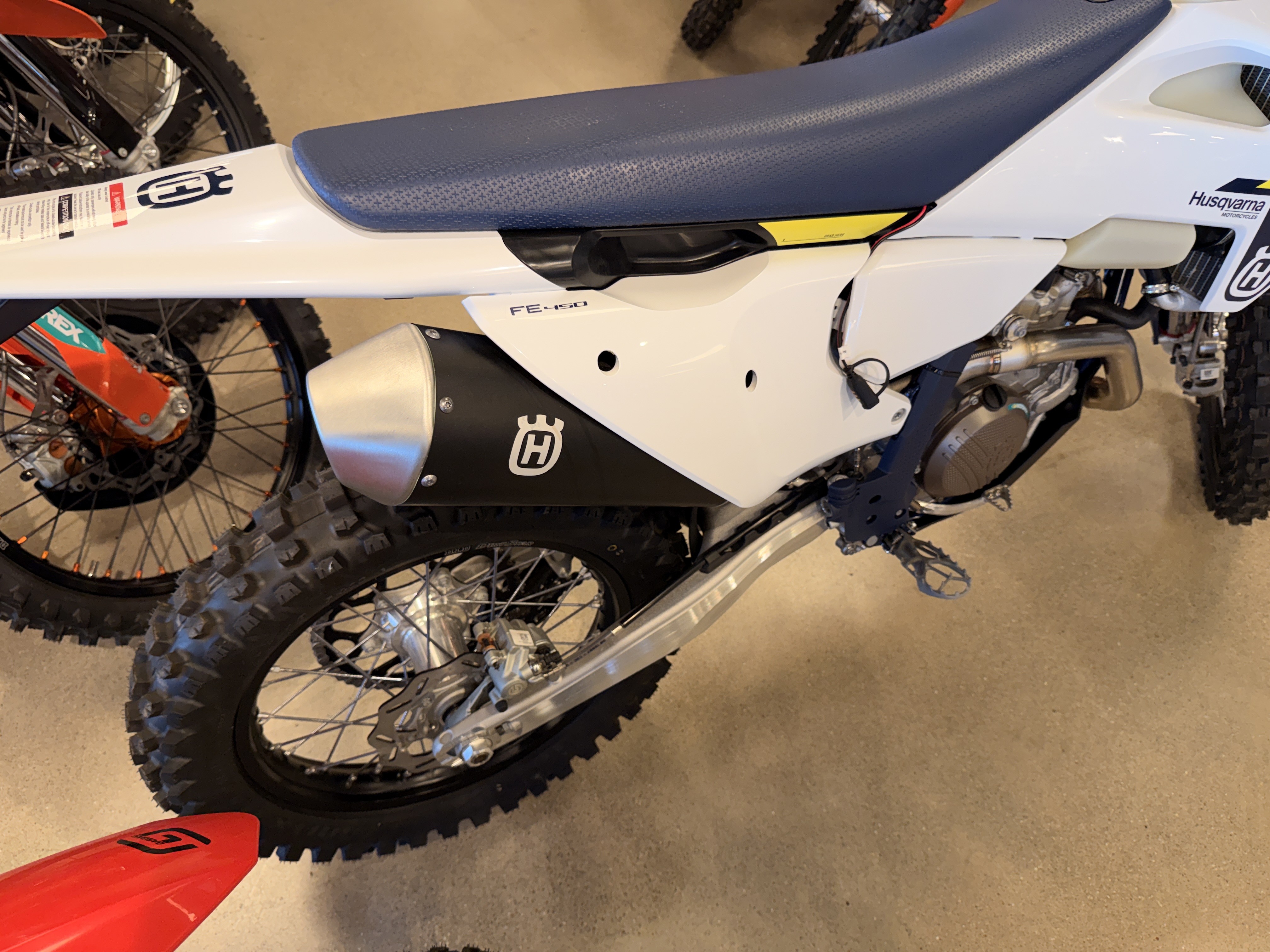 2025 Husqvarna FE 450 in Chattanooga, Tennessee - Photo 2