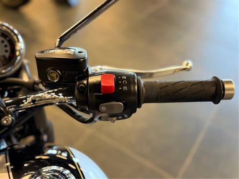 2025 Triumph Bonneville T120 in Chattanooga, Tennessee - Photo 8