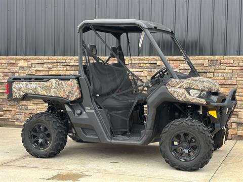2024 Can-Am Defender XT HD7 in Columbia, Missouri - Photo 2