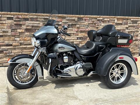 2013 Harley-Davidson Tri Glide® Ultra Classic® in Columbia, Missouri - Photo 3