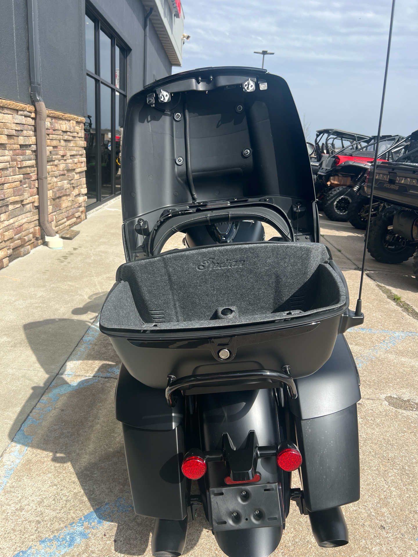 2024 Indian Motorcycle Roadmaster® Dark Horse® in Columbia, Missouri - Photo 4