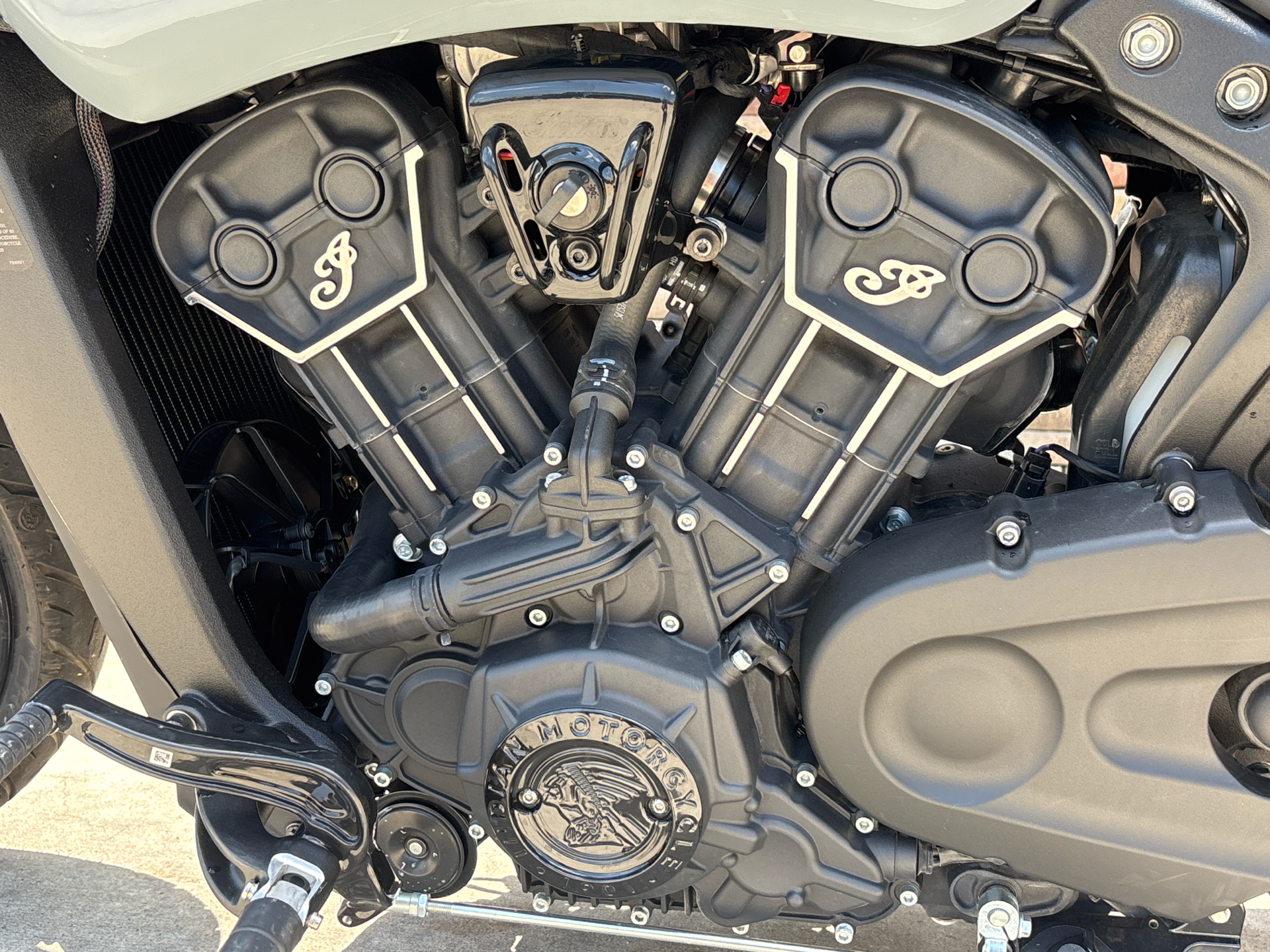 2024 Indian Motorcycle Scout® Rogue Sixty ABS in Columbia, Missouri - Photo 10