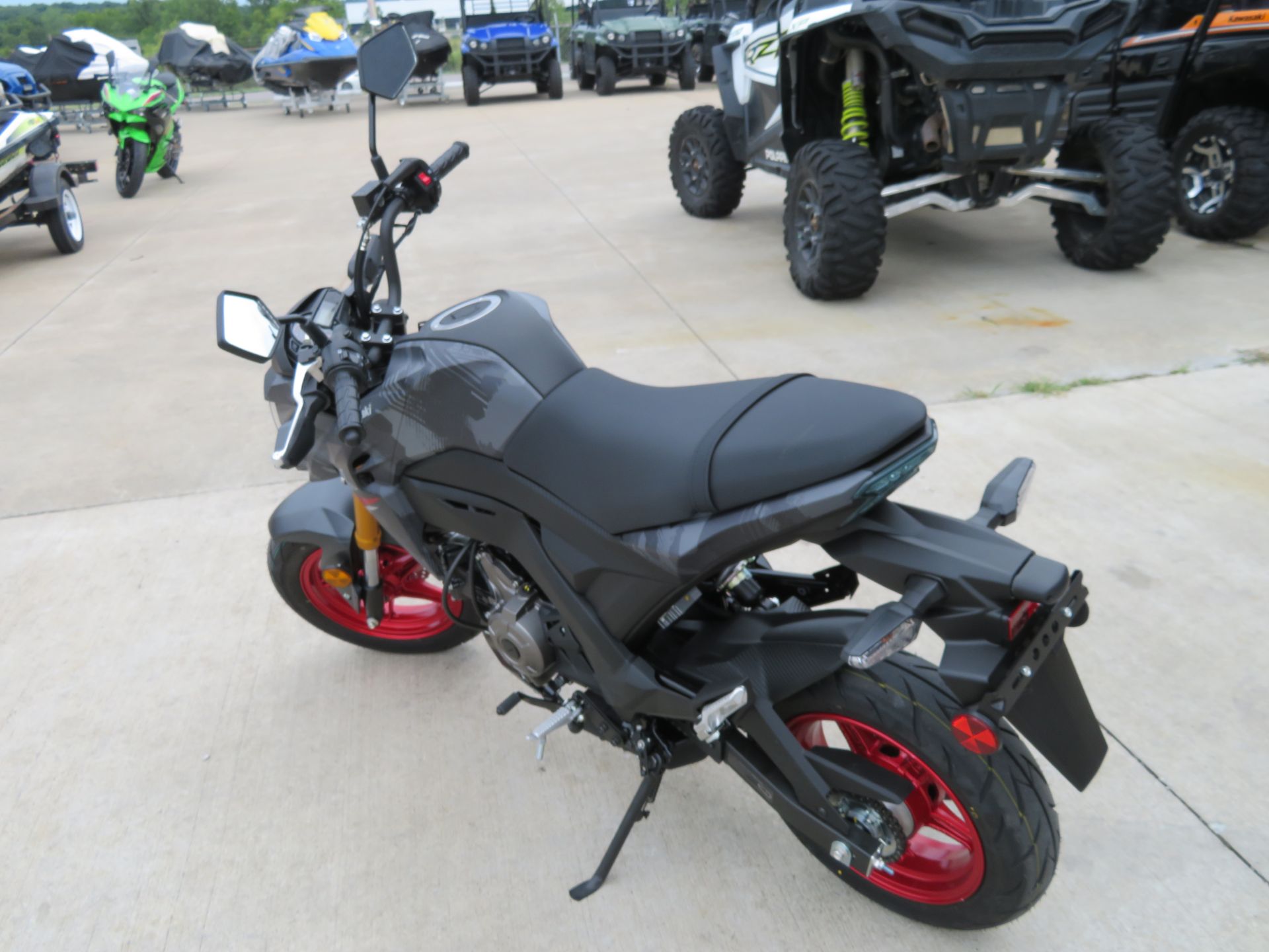 2024 Kawasaki Z125 Pro in Columbia, Missouri - Photo 5