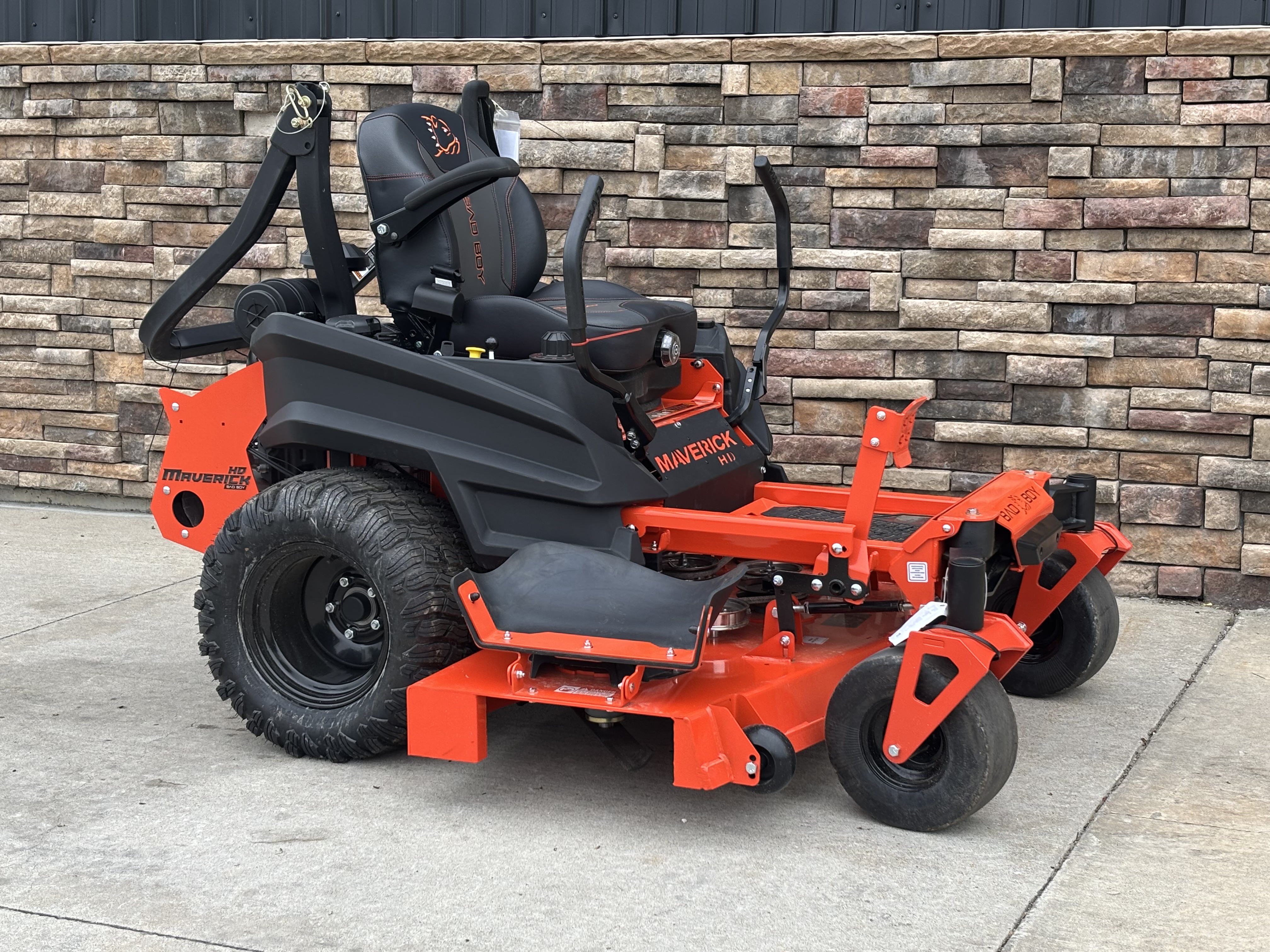 2026 Bad Boy Mowers Maverick HD 60 in. Kawasaki FX730V 23.5 hp in Columbia, Missouri - Photo 2