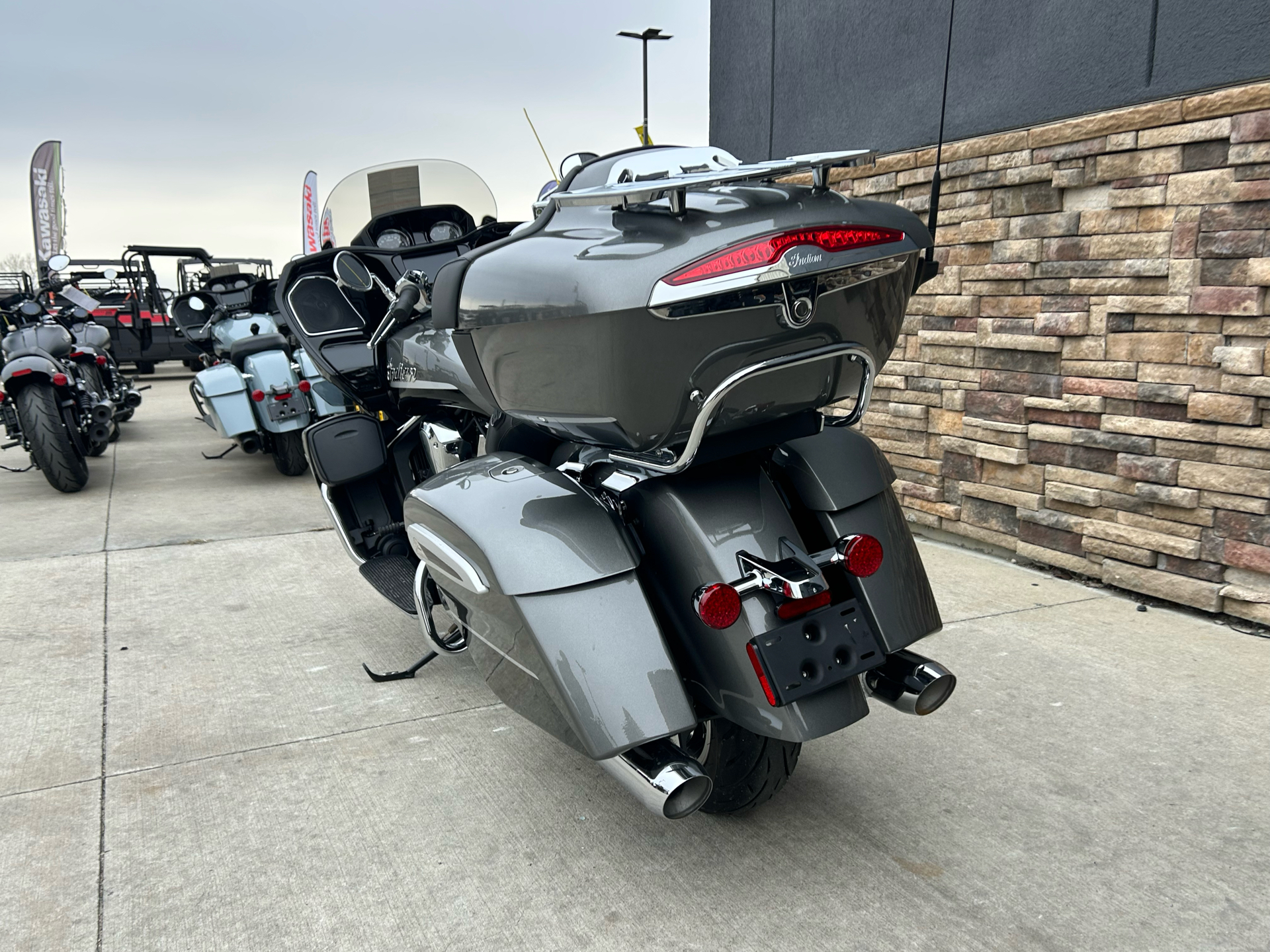 2024 Indian Motorcycle Pursuit® Limited in Columbia, Missouri - Photo 3