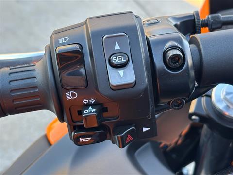 2025 Kawasaki Ninja 650 ABS in Columbia, Missouri - Photo 7