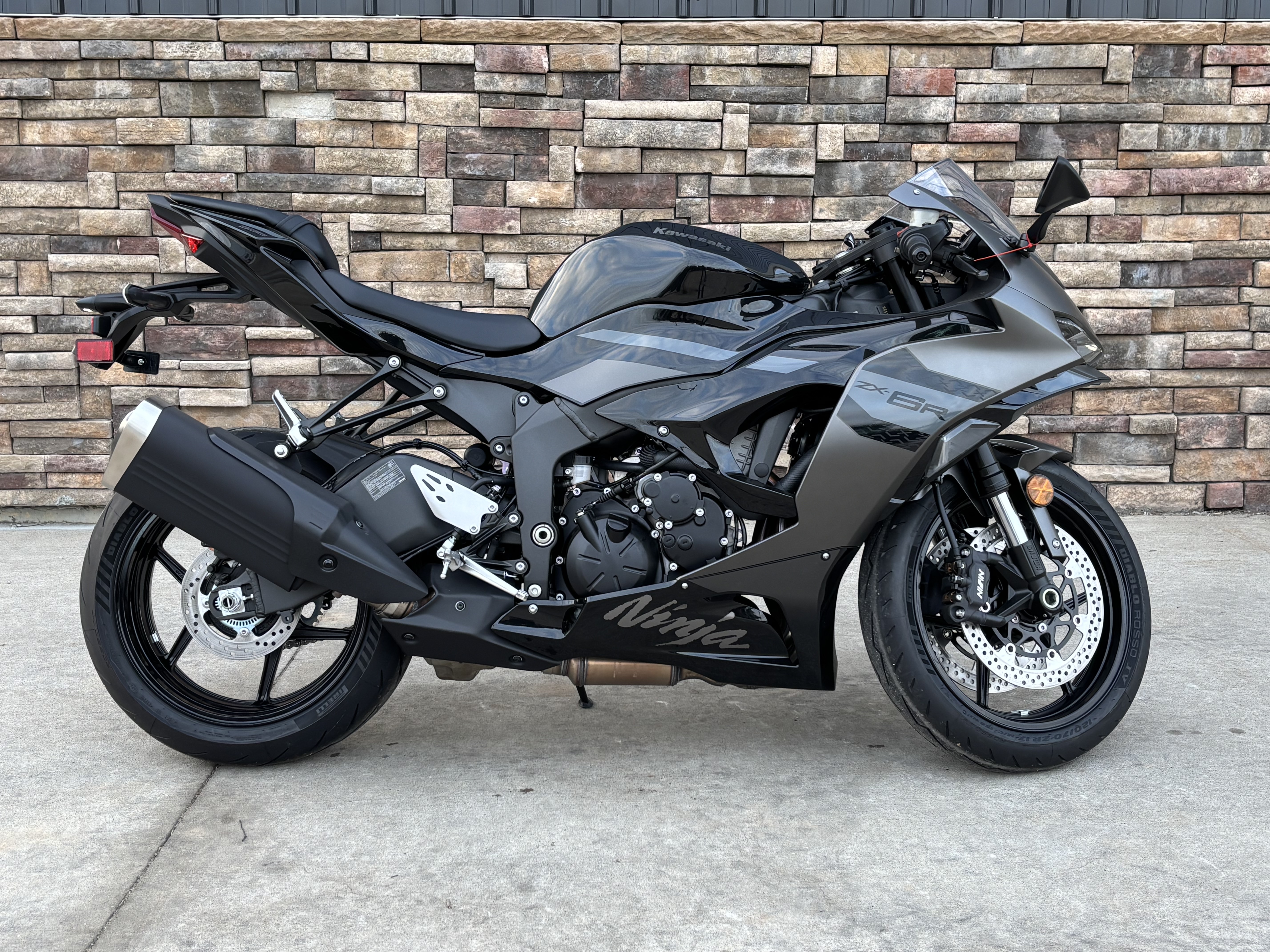 2026 Kawasaki Ninja ZX-6R in Columbia, Missouri - Photo 1
