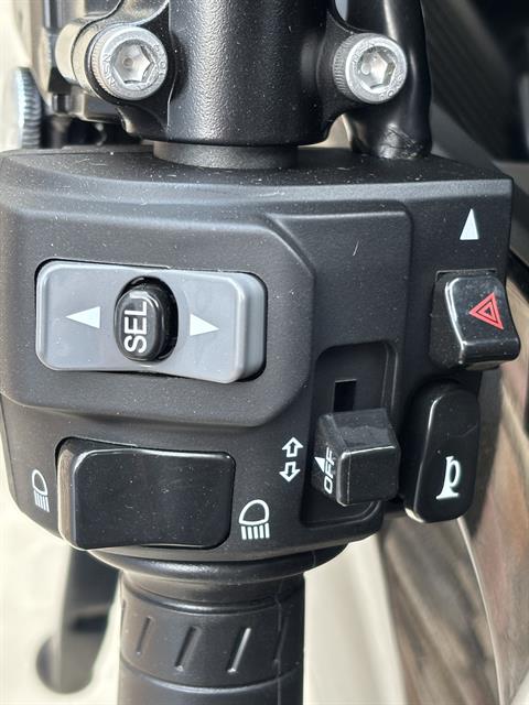 2026 Kawasaki Ninja ZX-6R in Columbia, Missouri - Photo 9